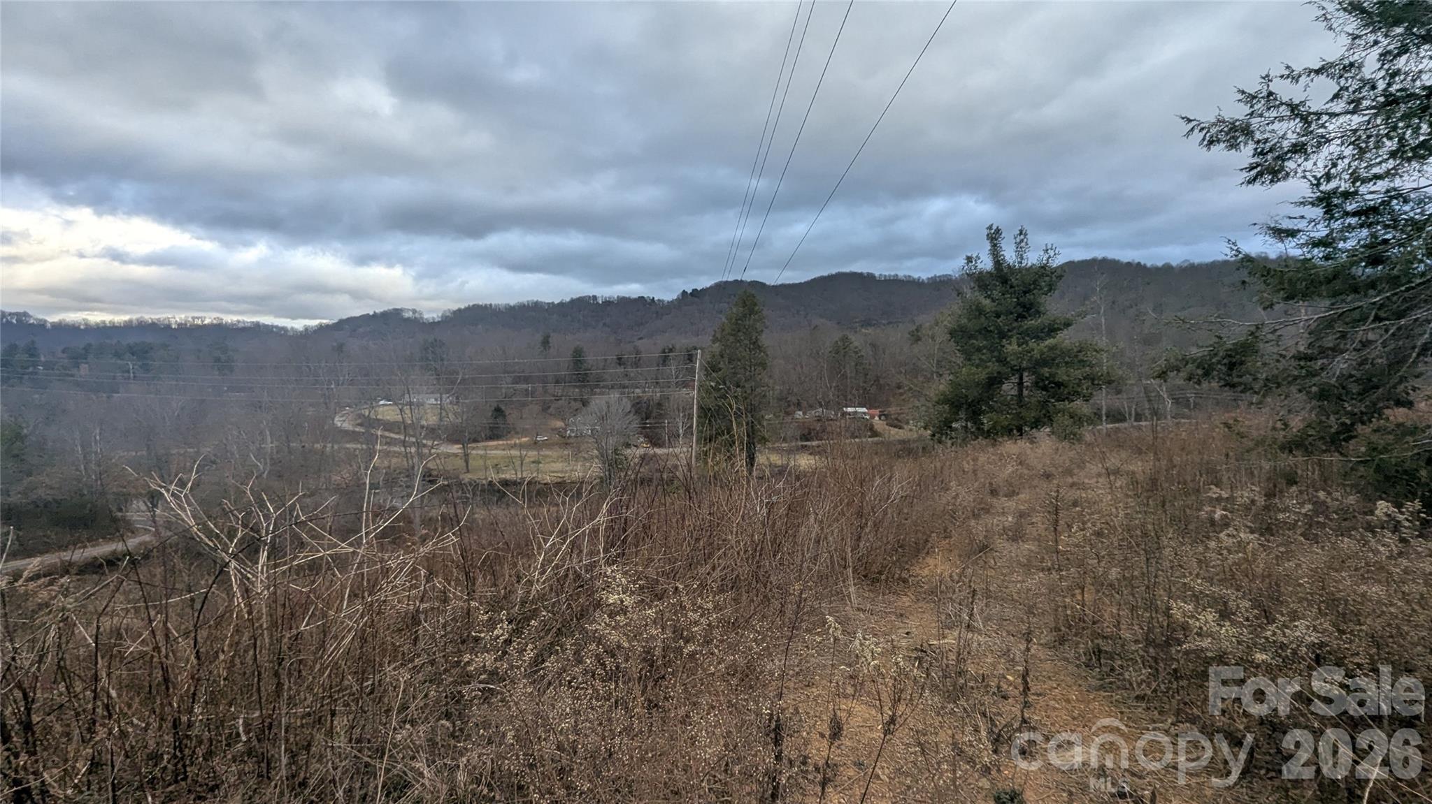 main property photo 28