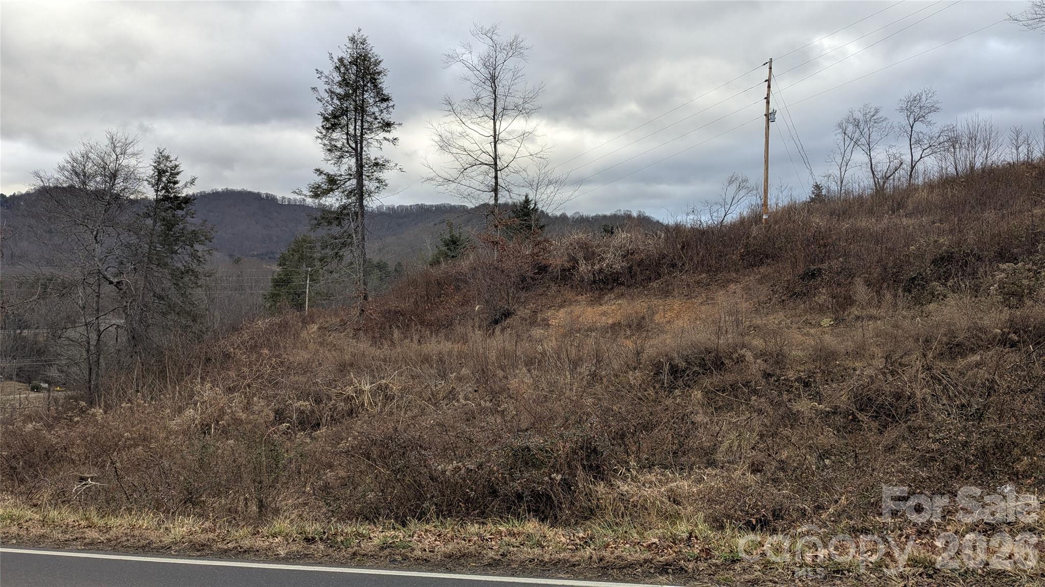 main property photo 37
