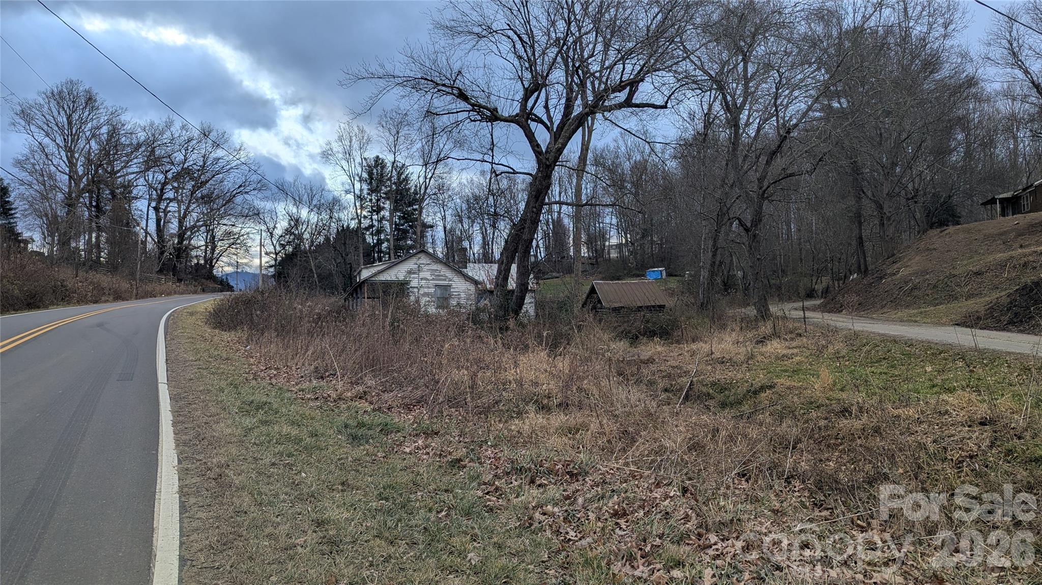 main property photo 42