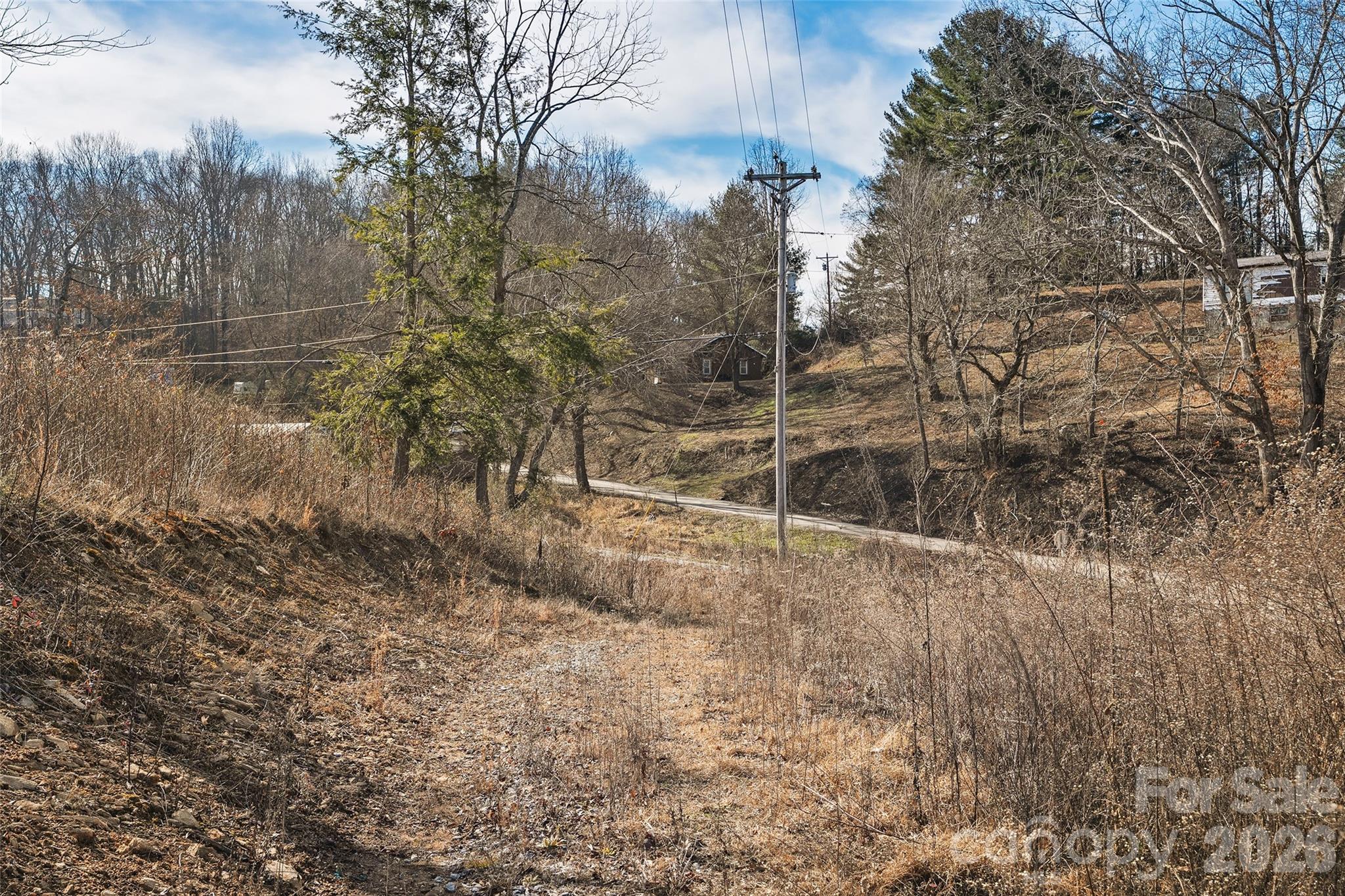 main property photo 45