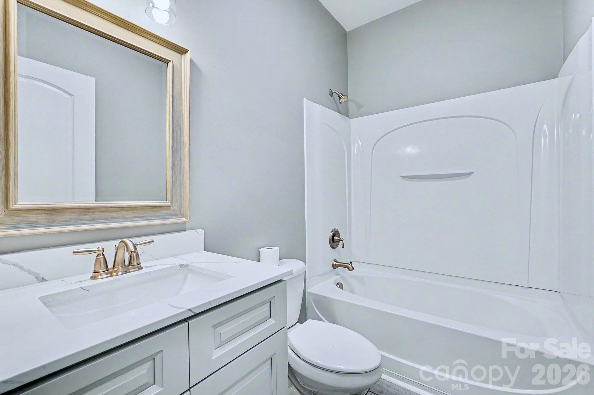 property viewer photo 13