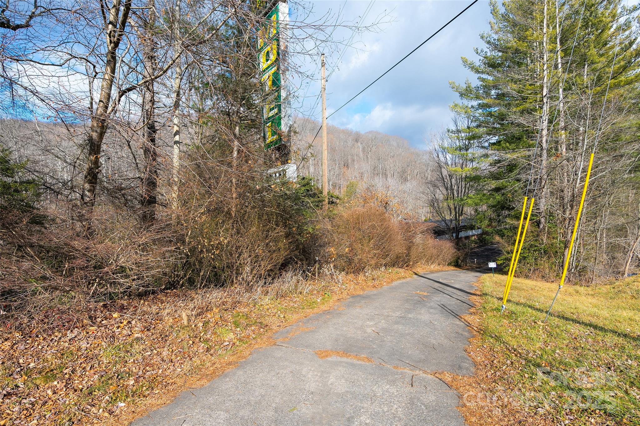 main property photo 38