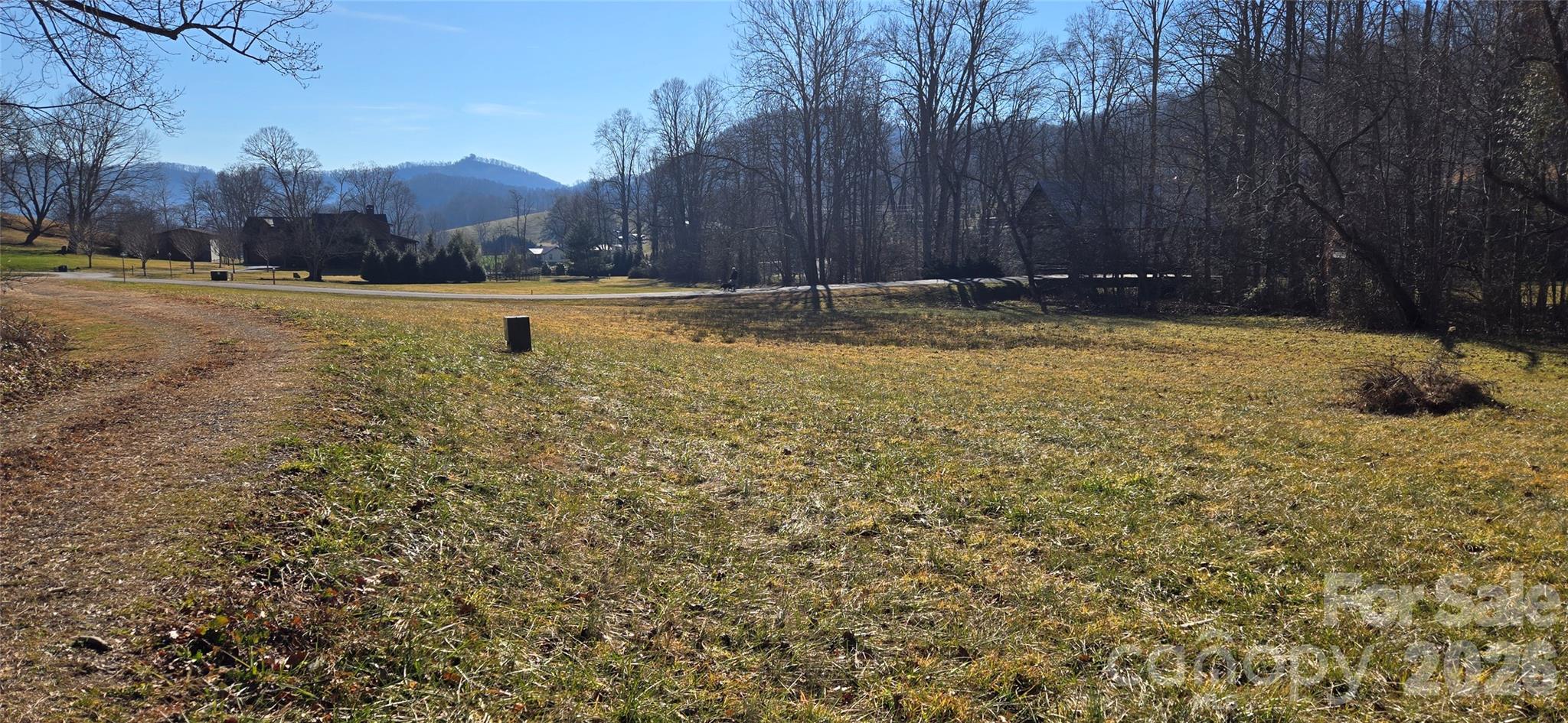 main property photo 10