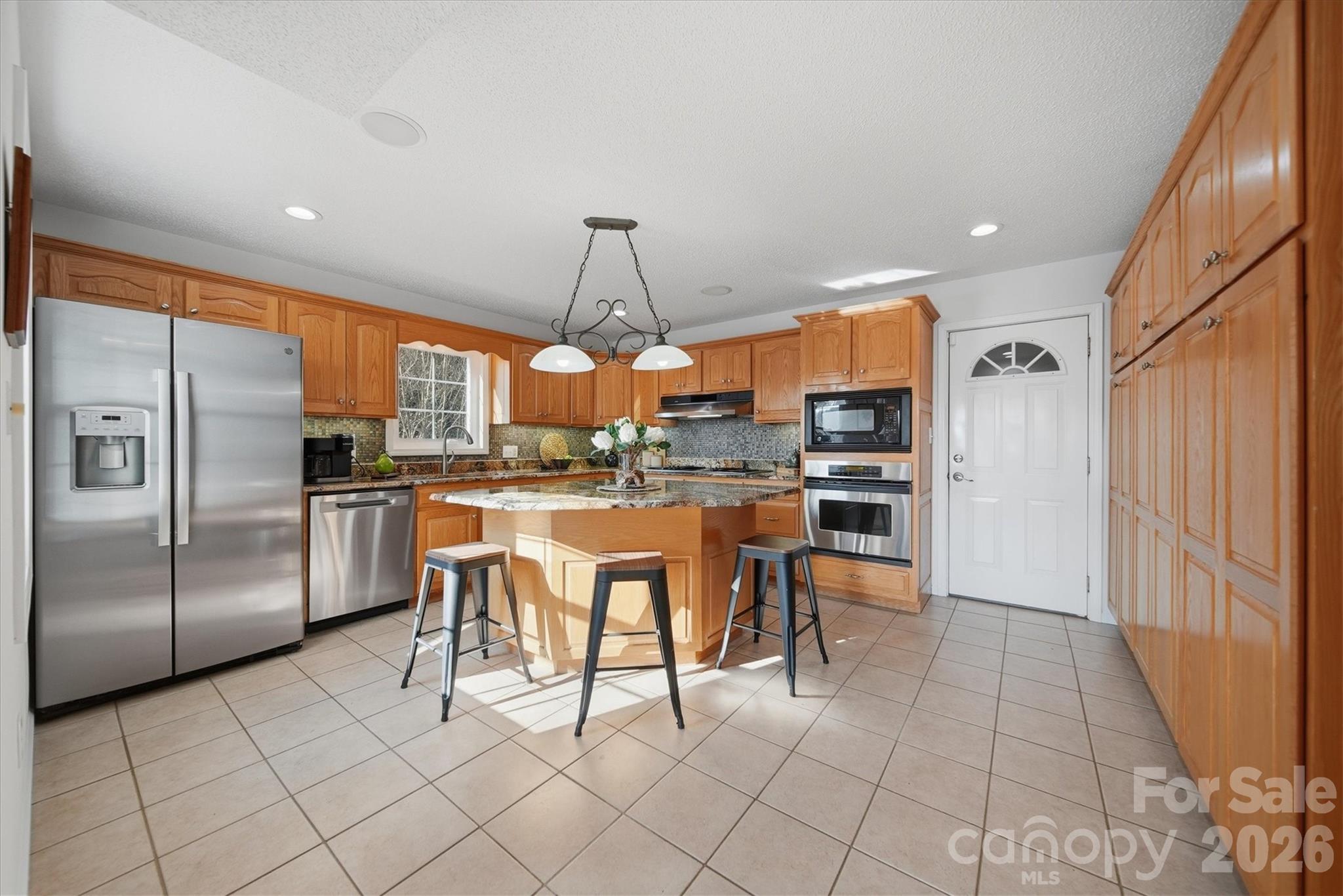property viewer photo 7
