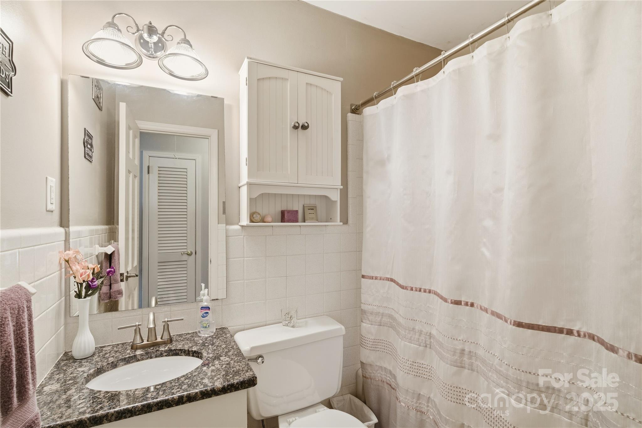 property viewer photo 30