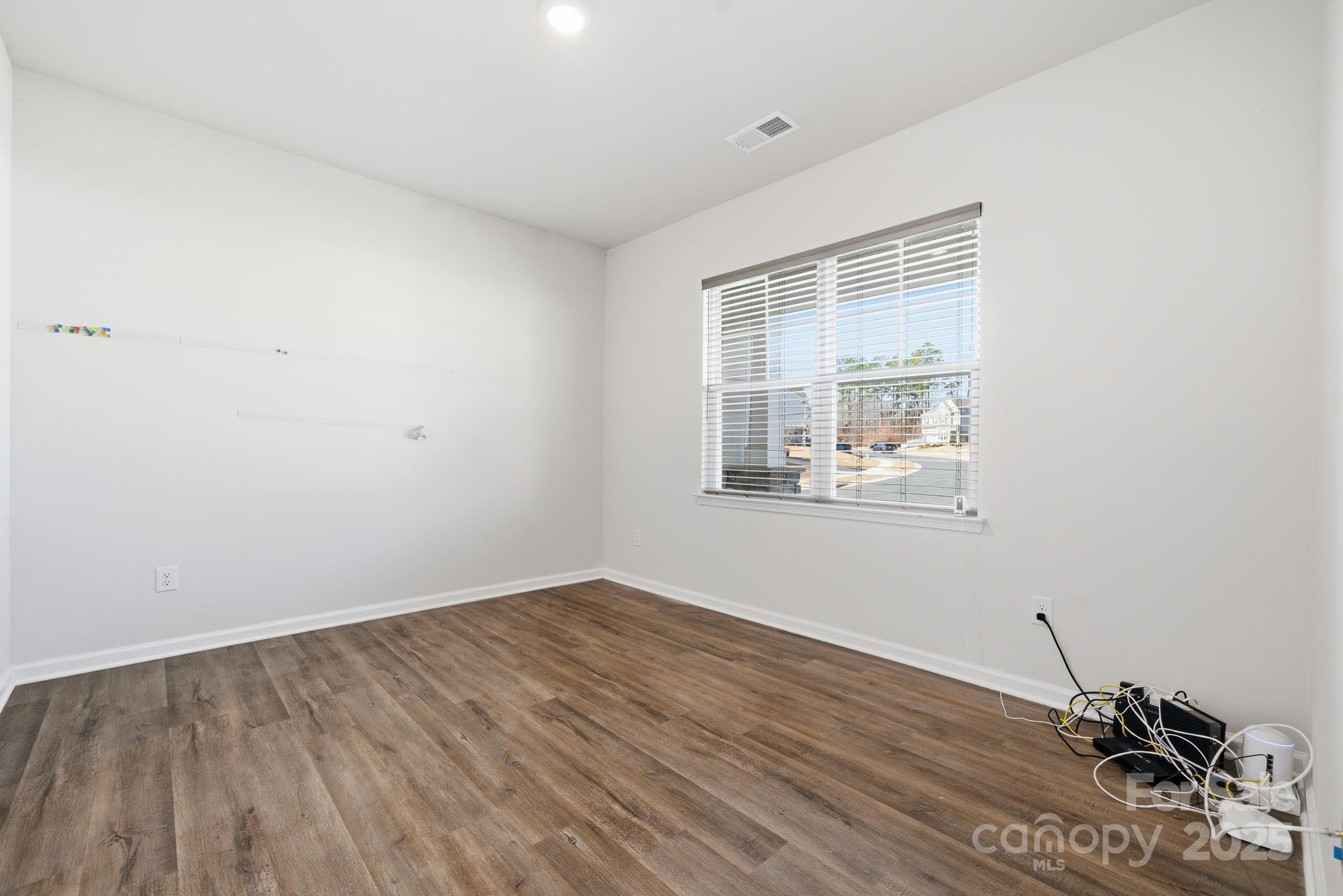 property viewer photo 21