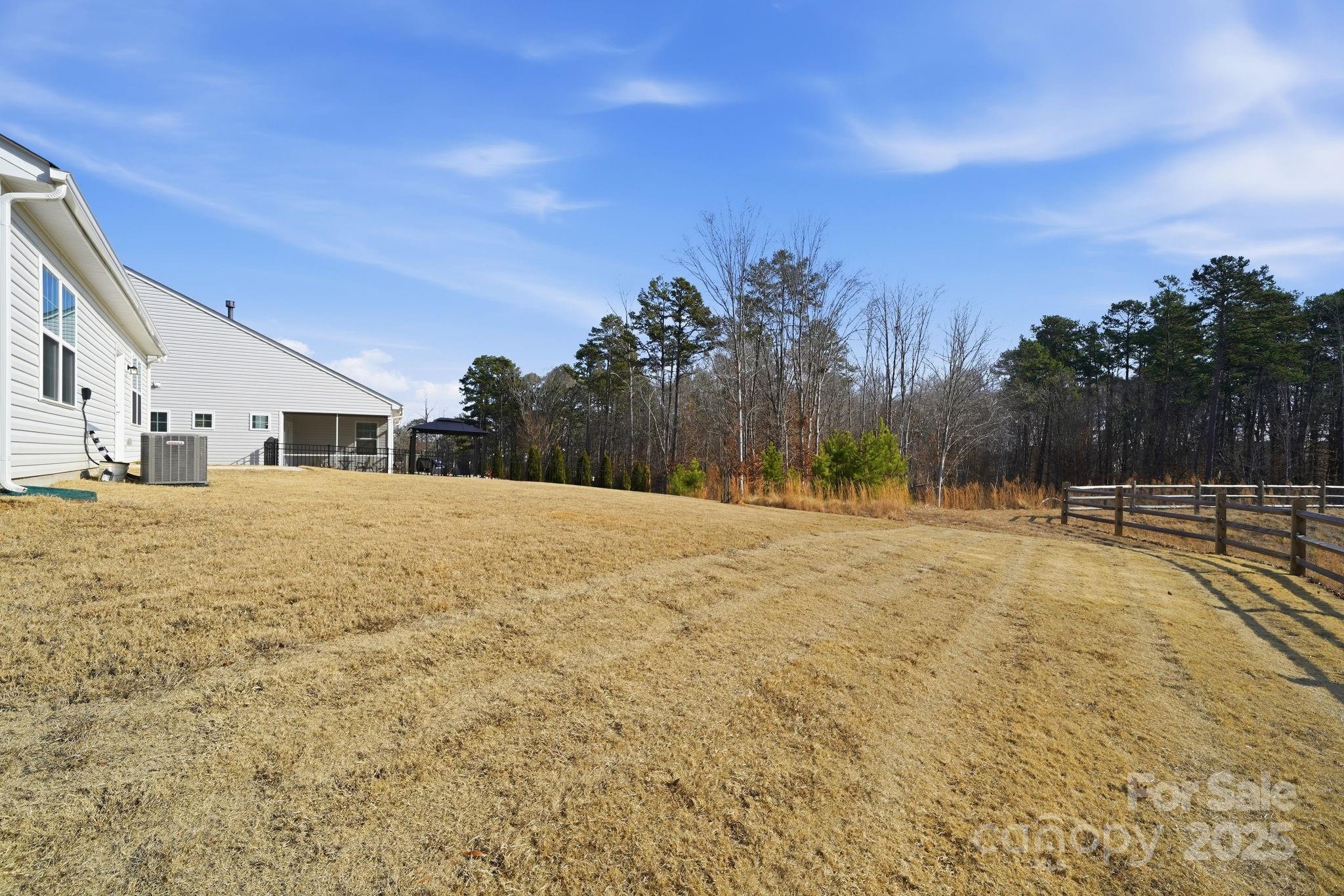property viewer photo 37