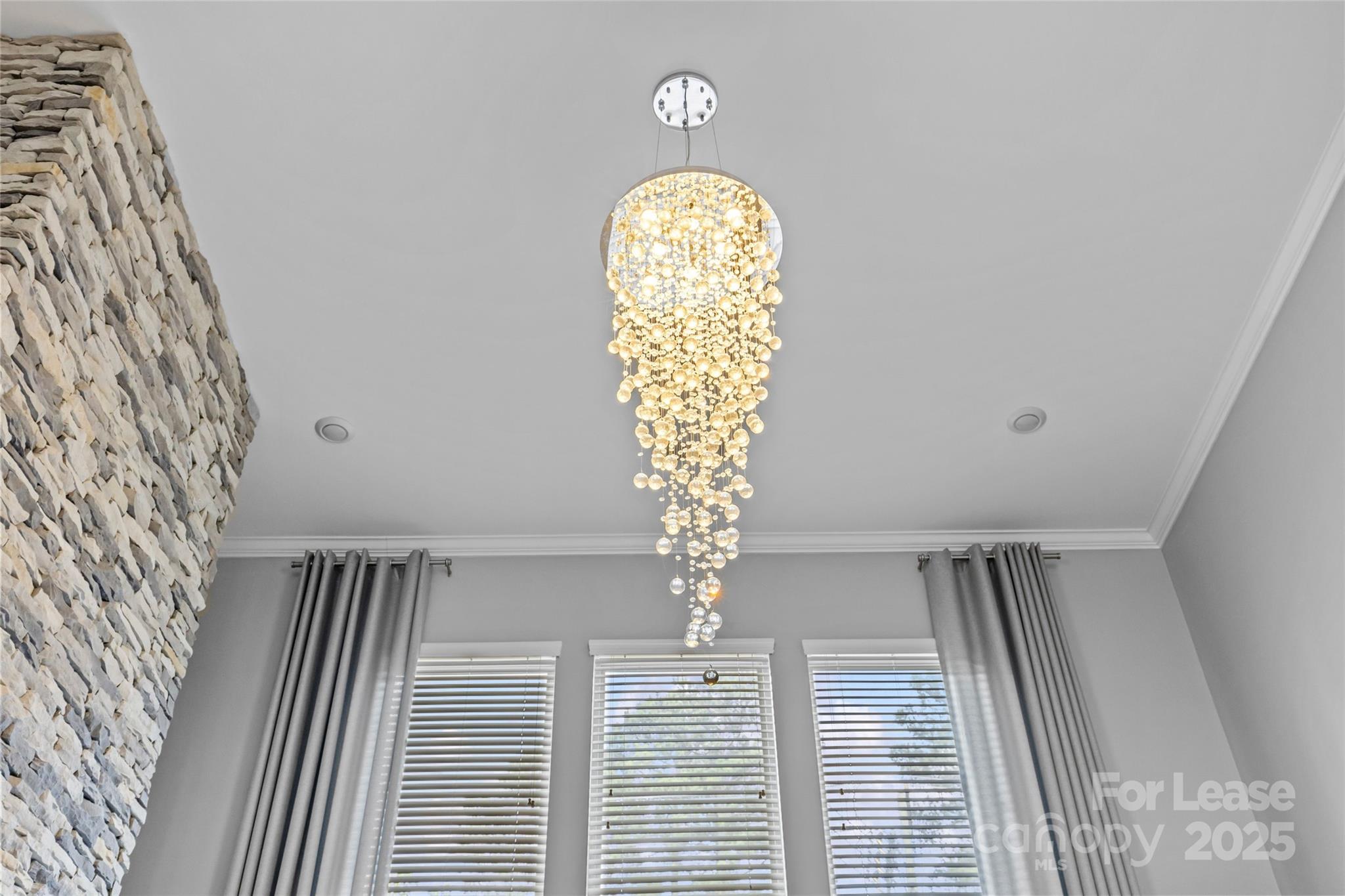 property viewer photo 10