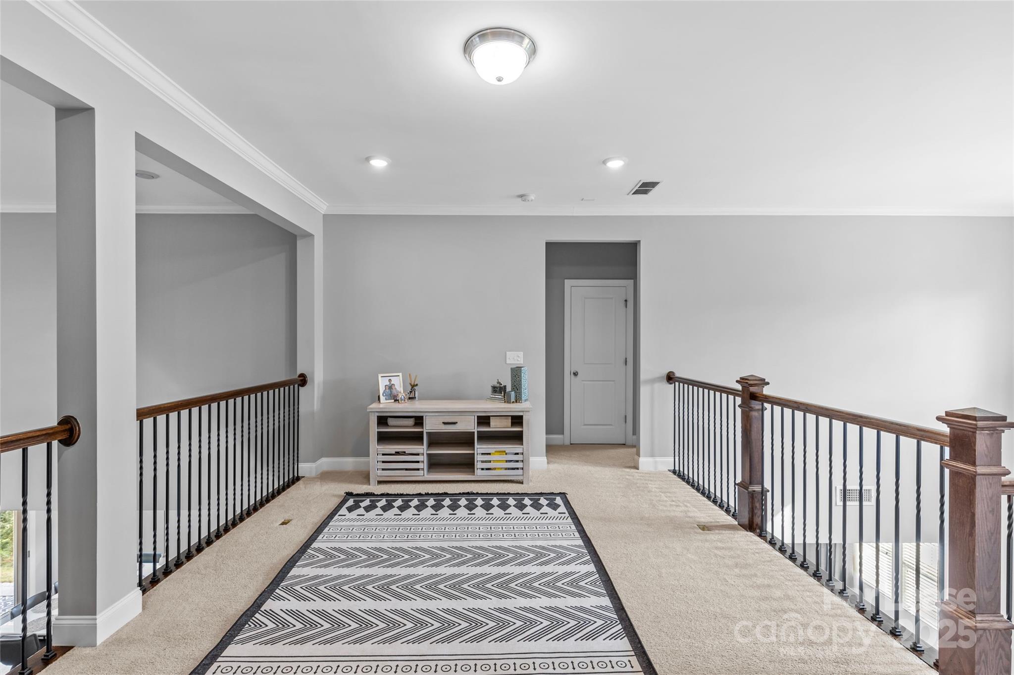 property viewer photo 12