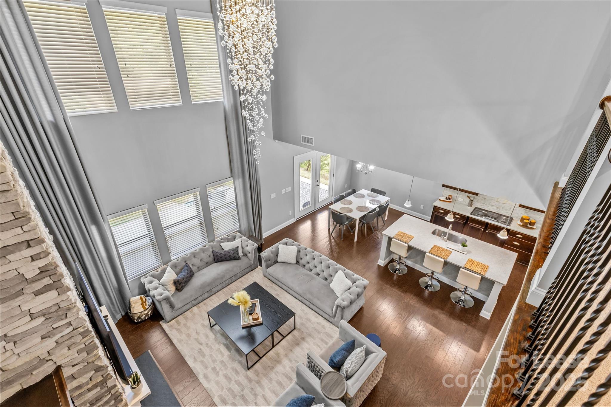 property viewer photo 13