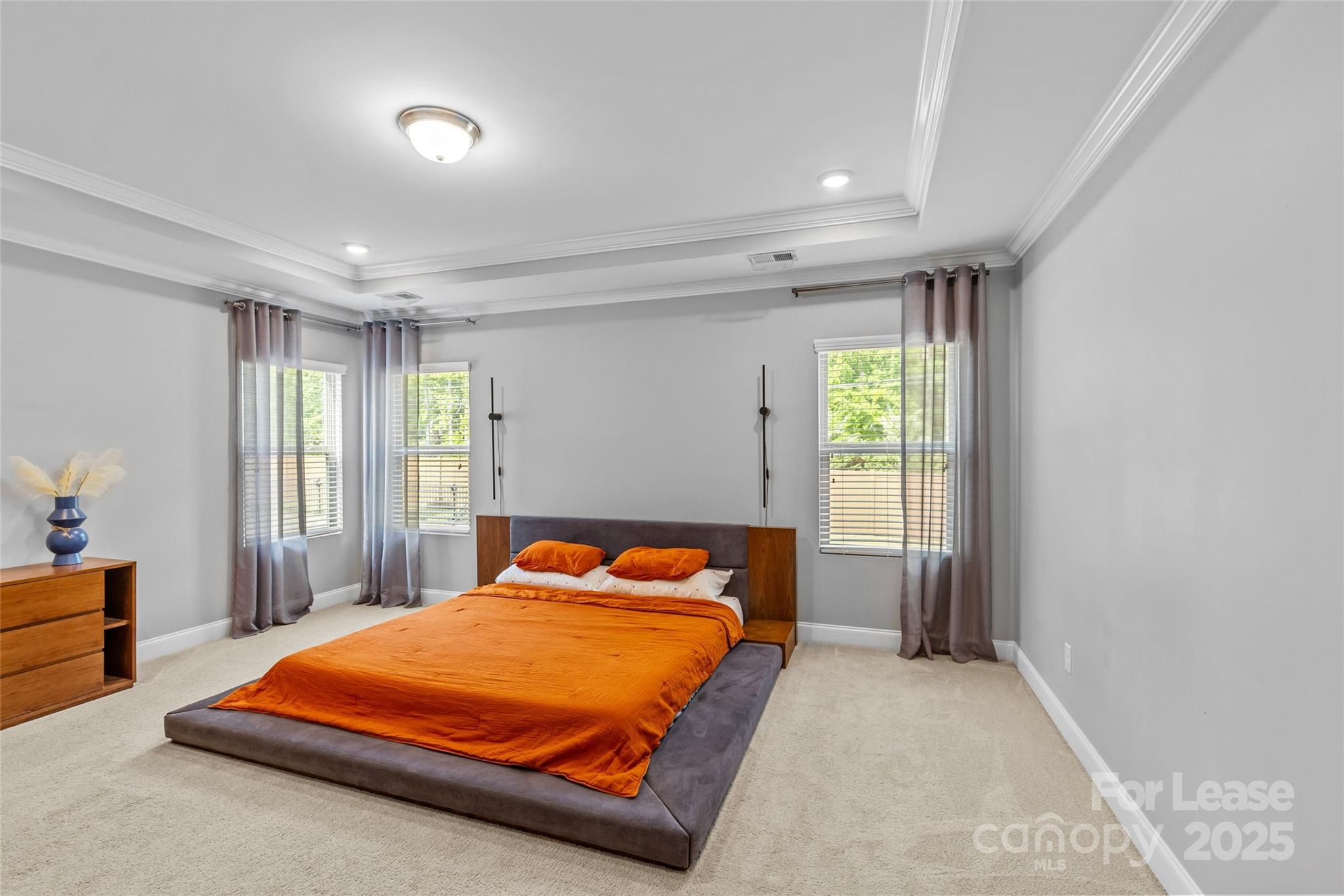 property viewer photo 14