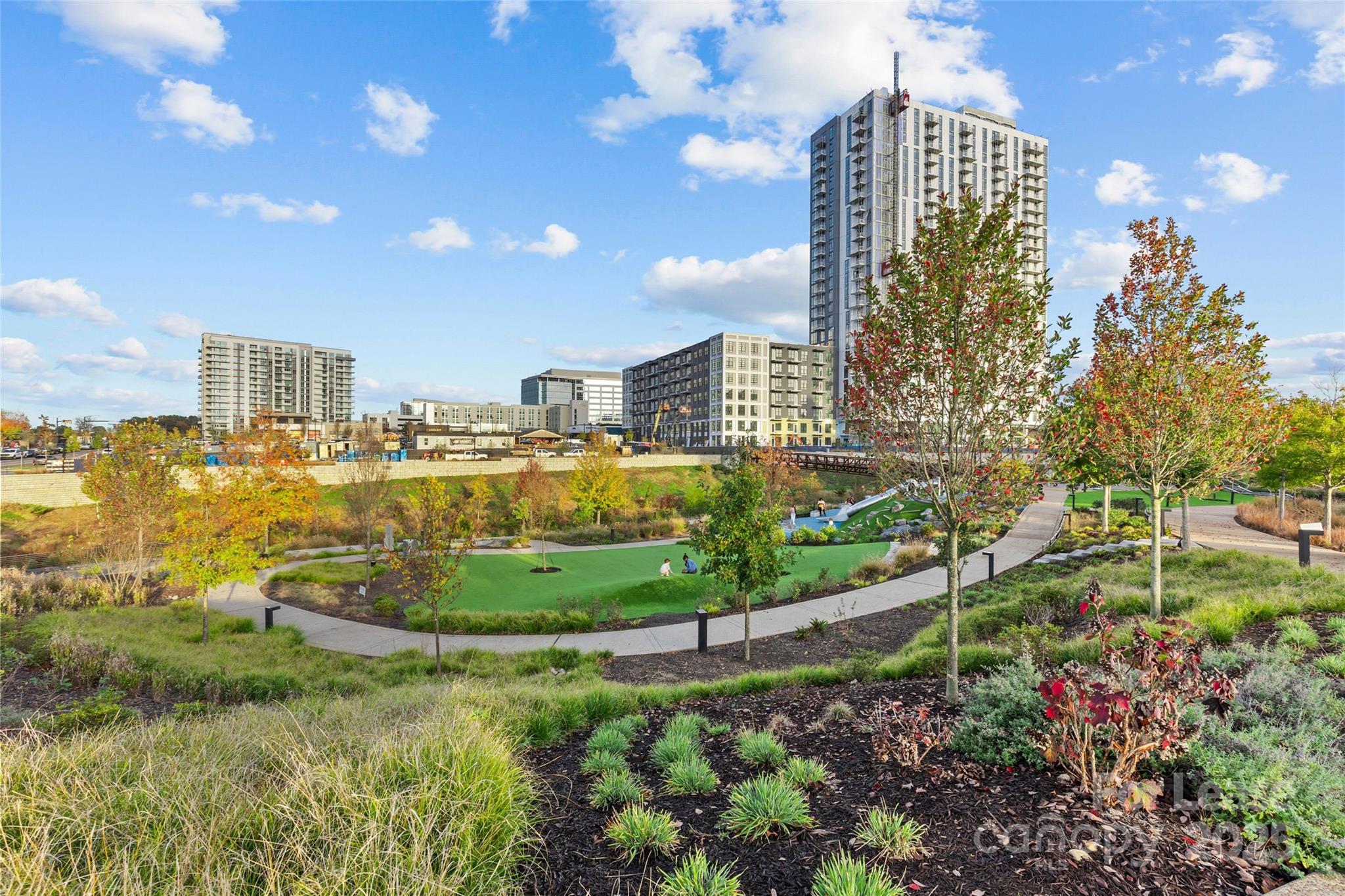 property viewer photo 30