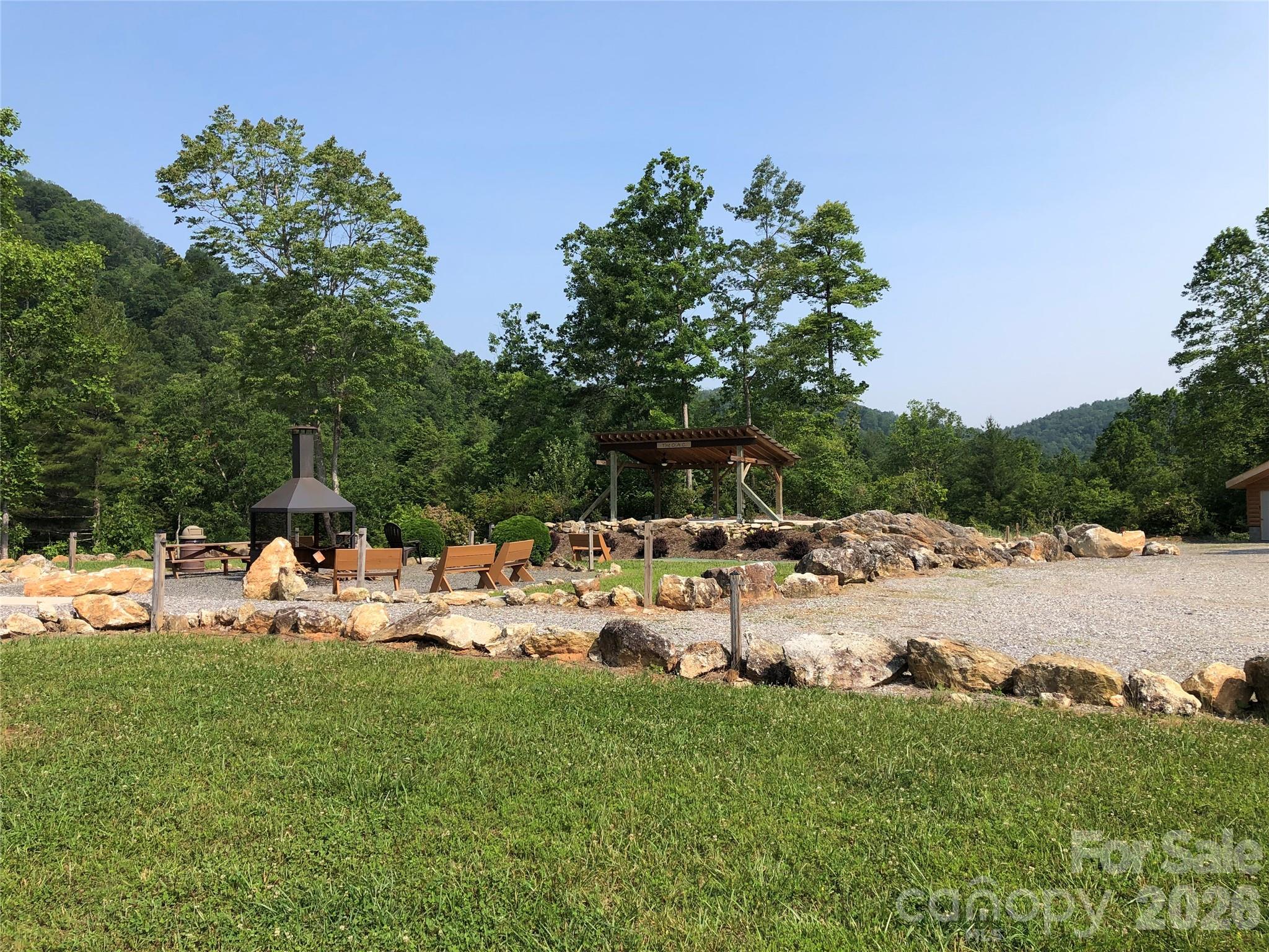 main property photo 41