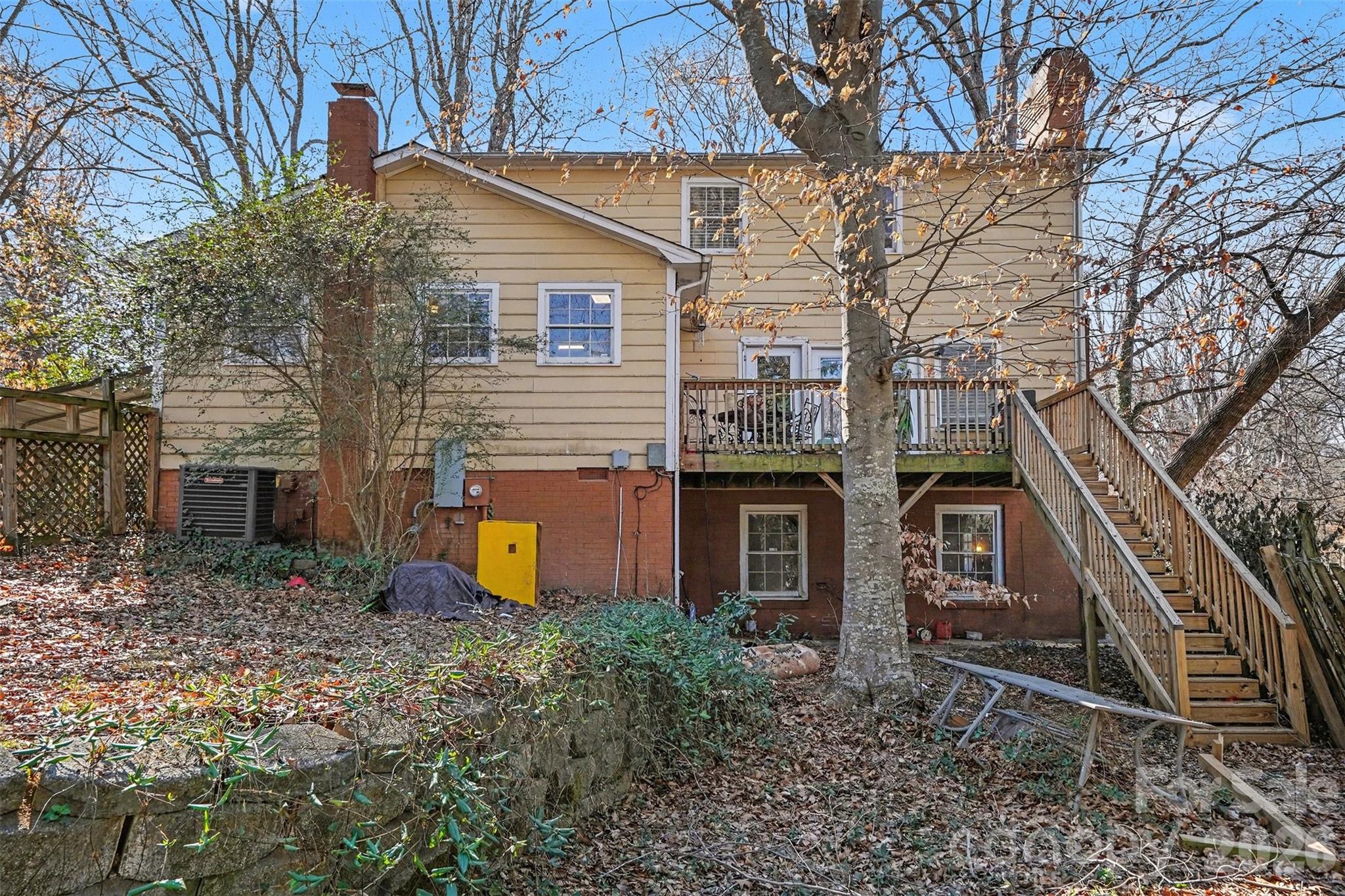 main property photo 29