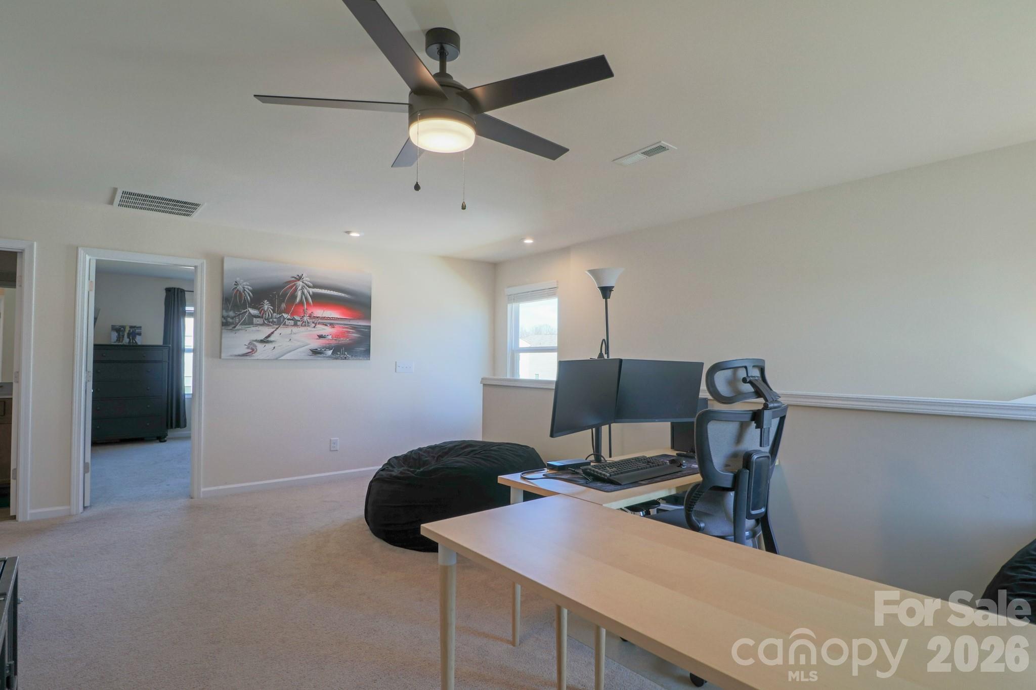 property viewer photo 16