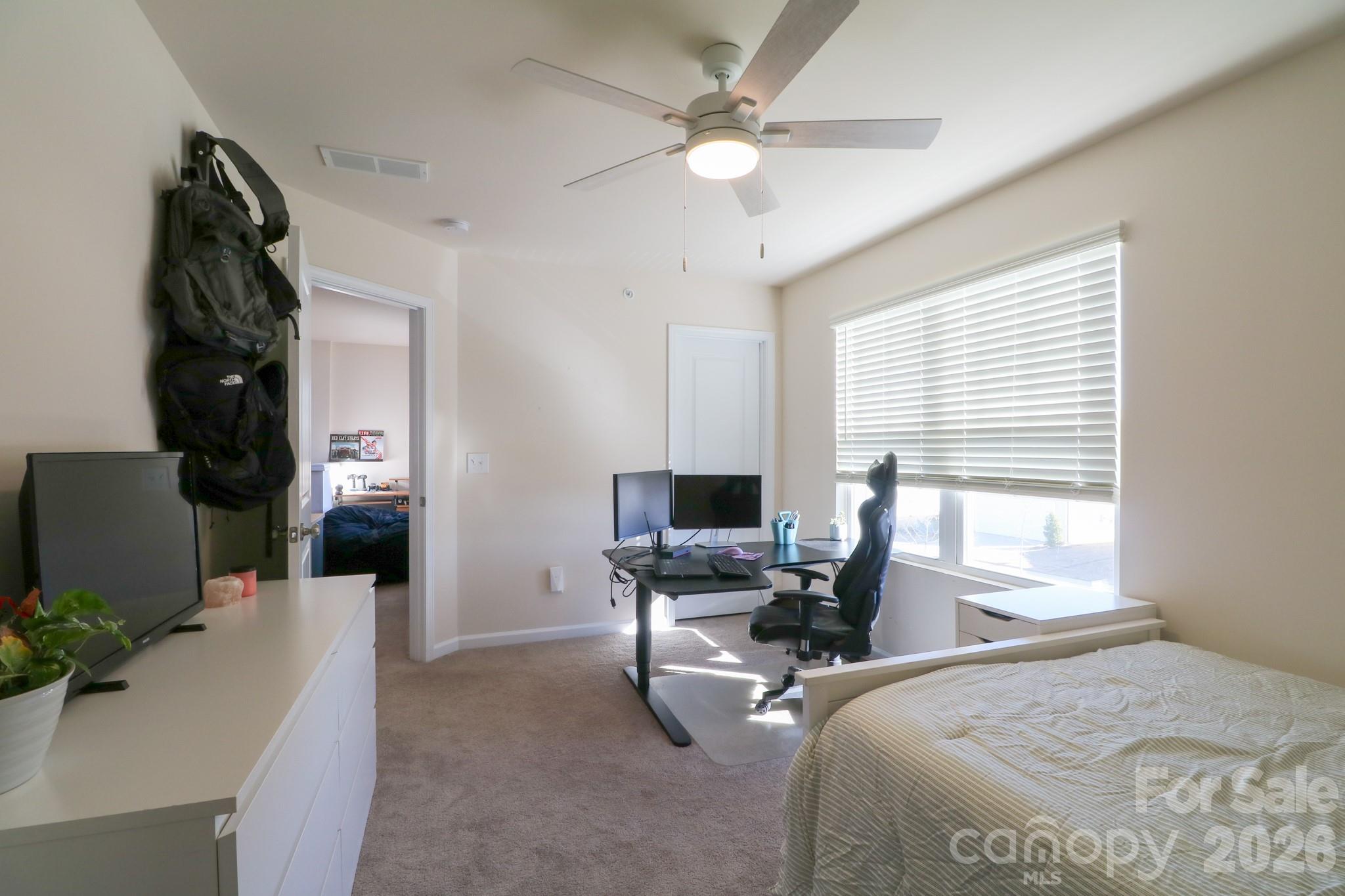 property viewer photo 27