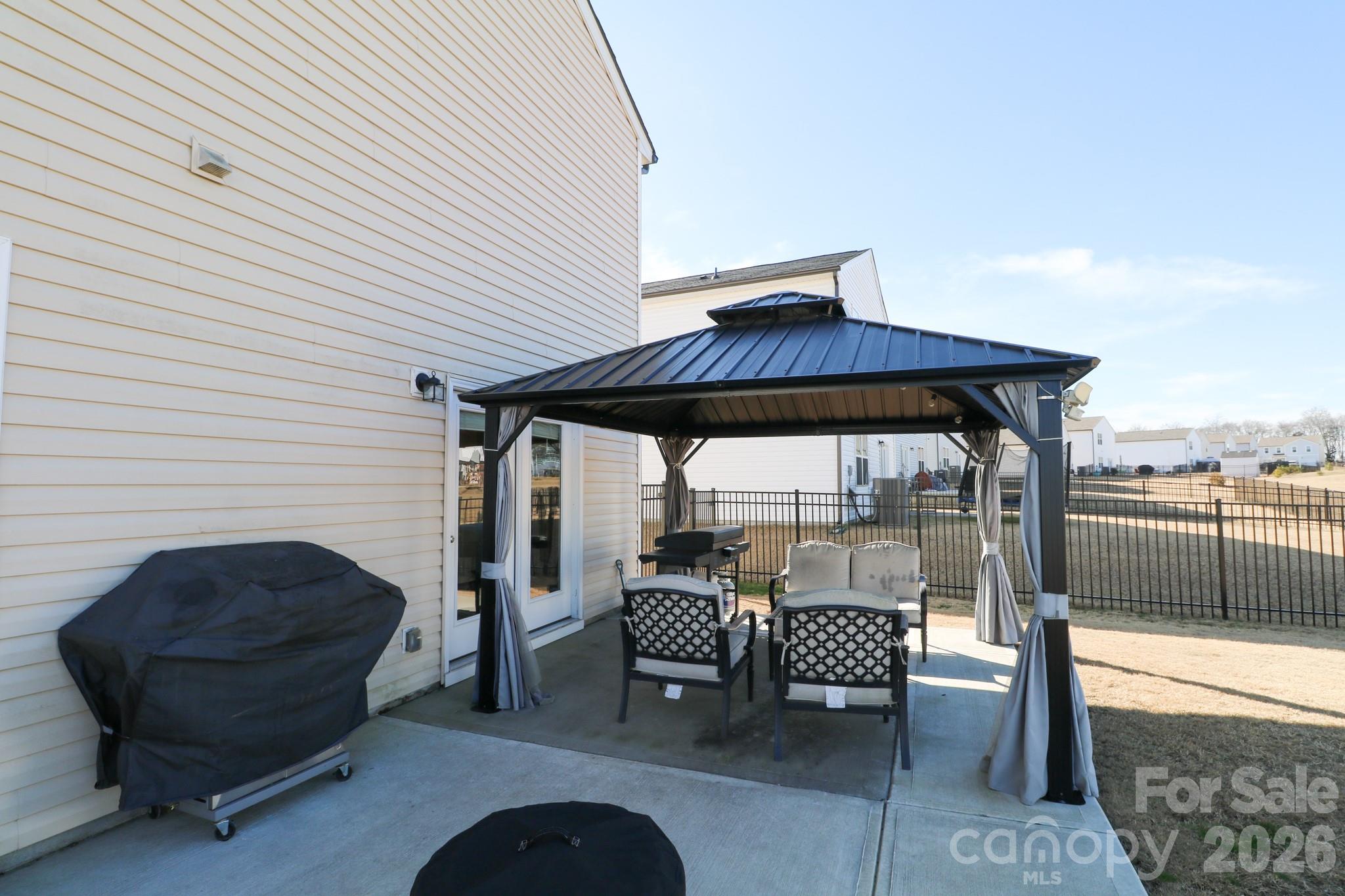 property viewer photo 29