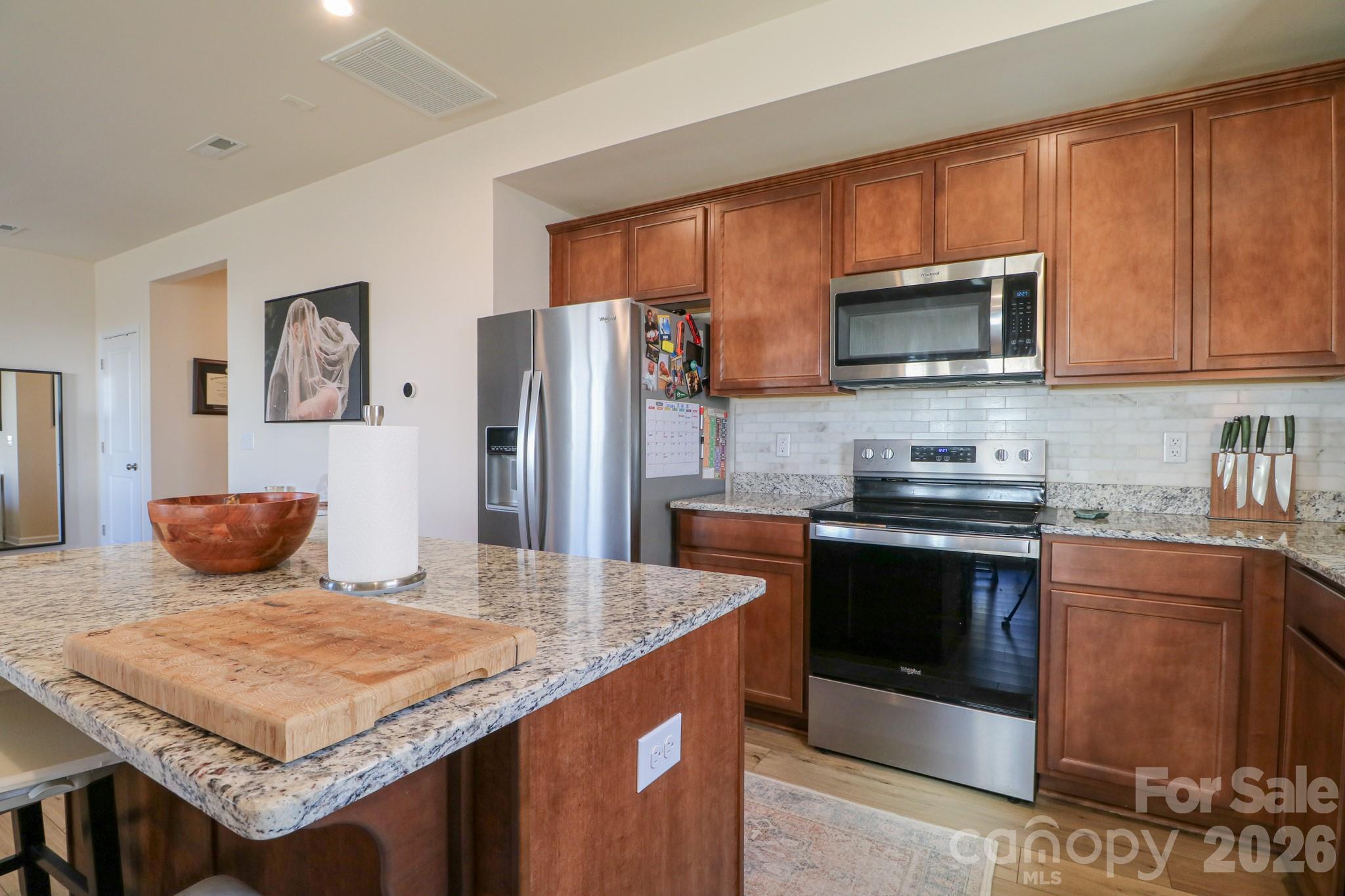 property viewer photo 7