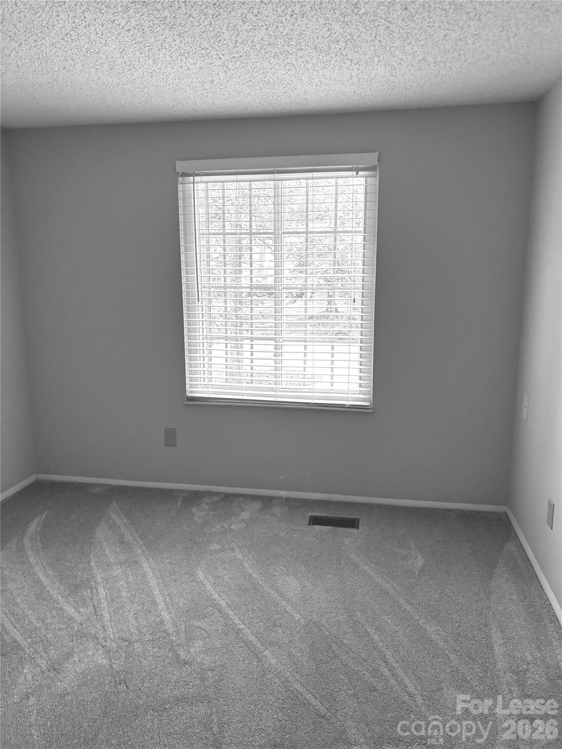 property viewer photo 14