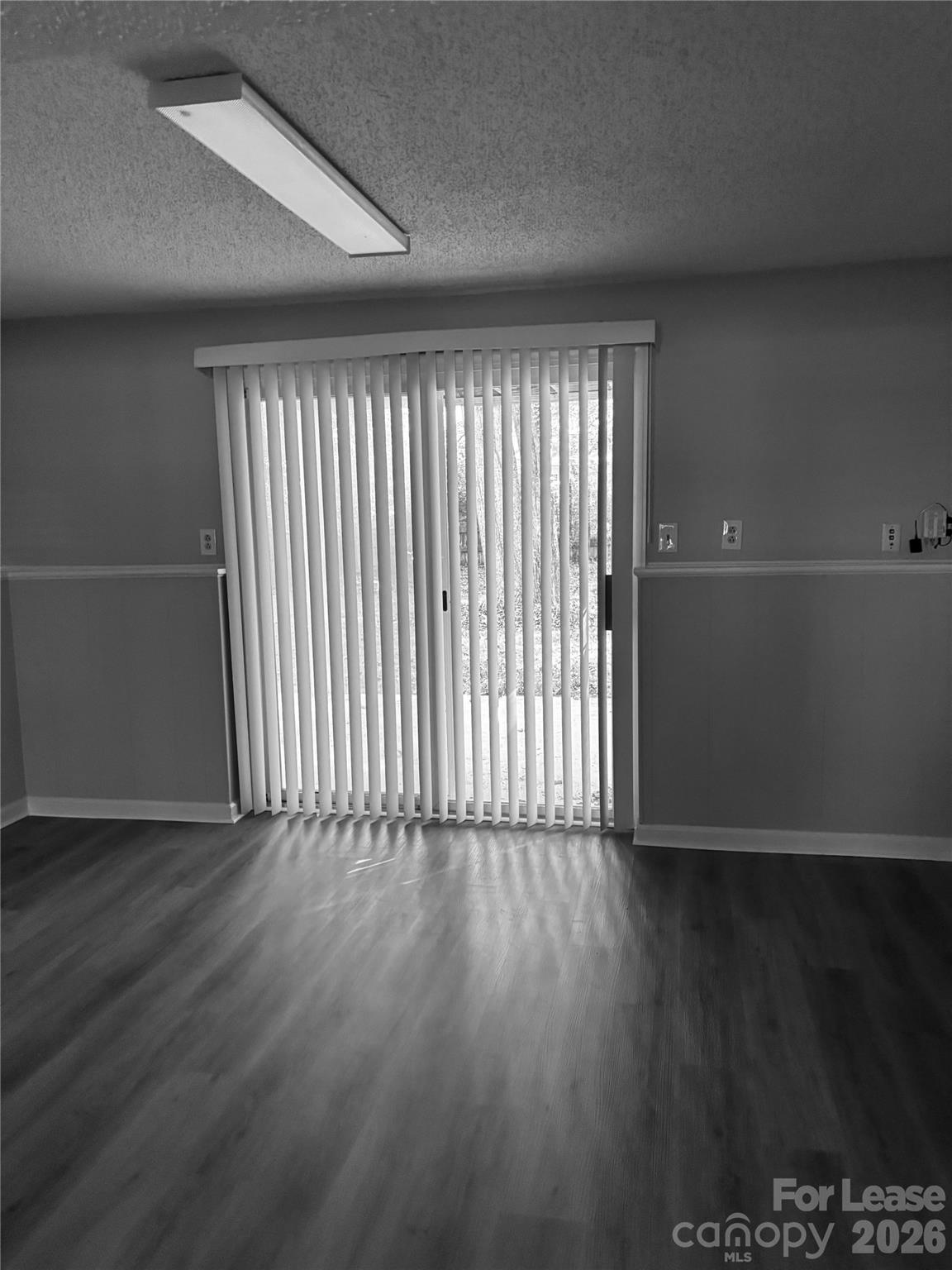 property viewer photo 16