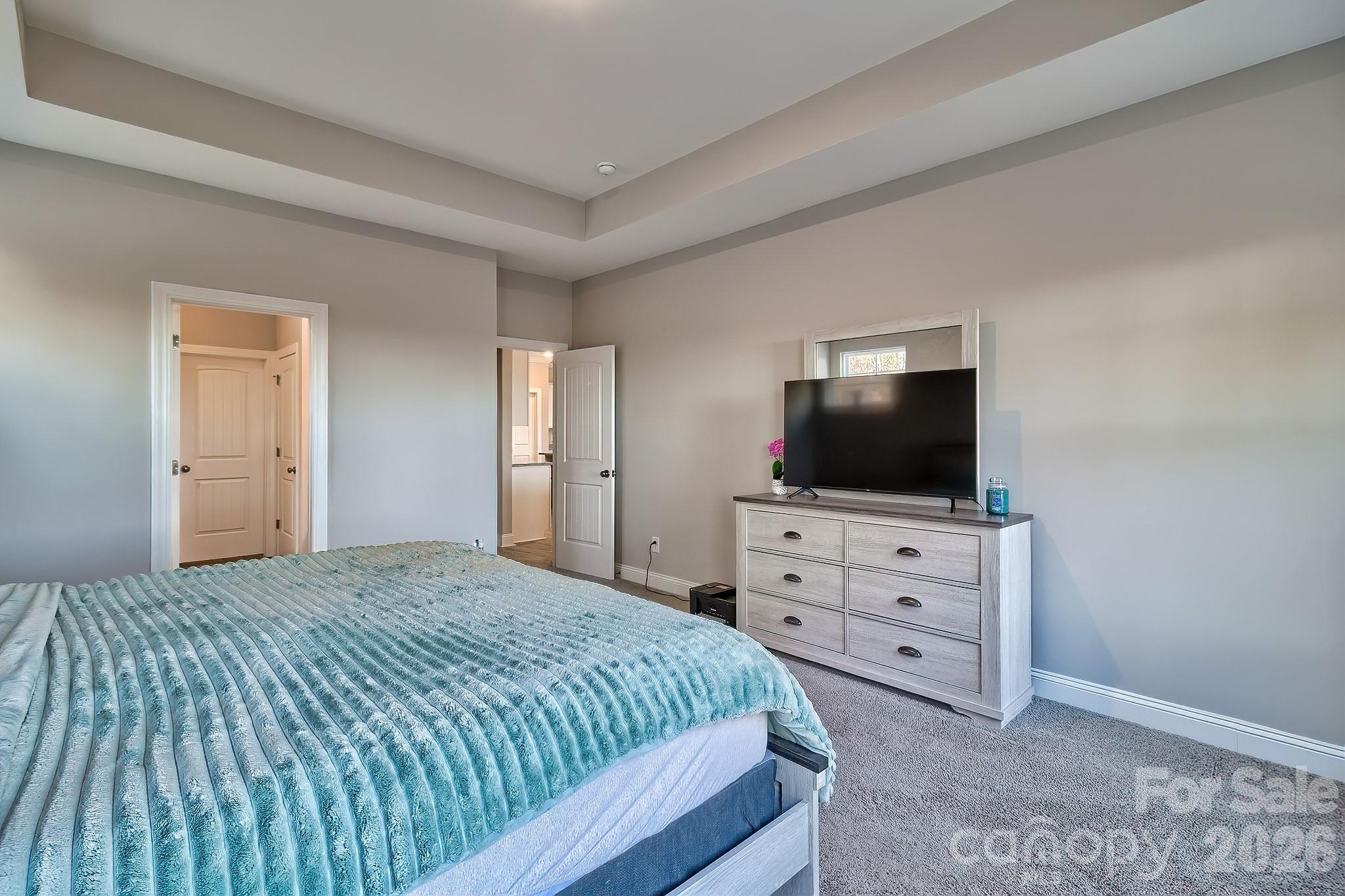 property viewer photo 27