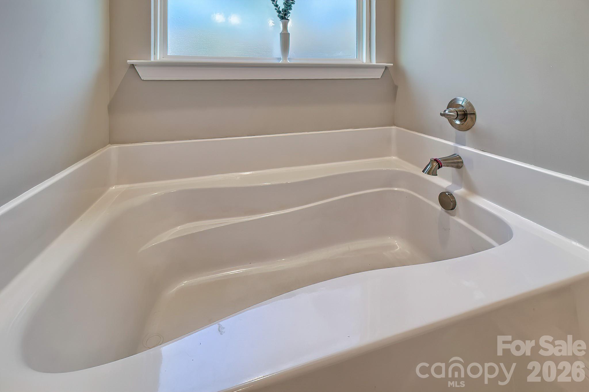 property viewer photo 29