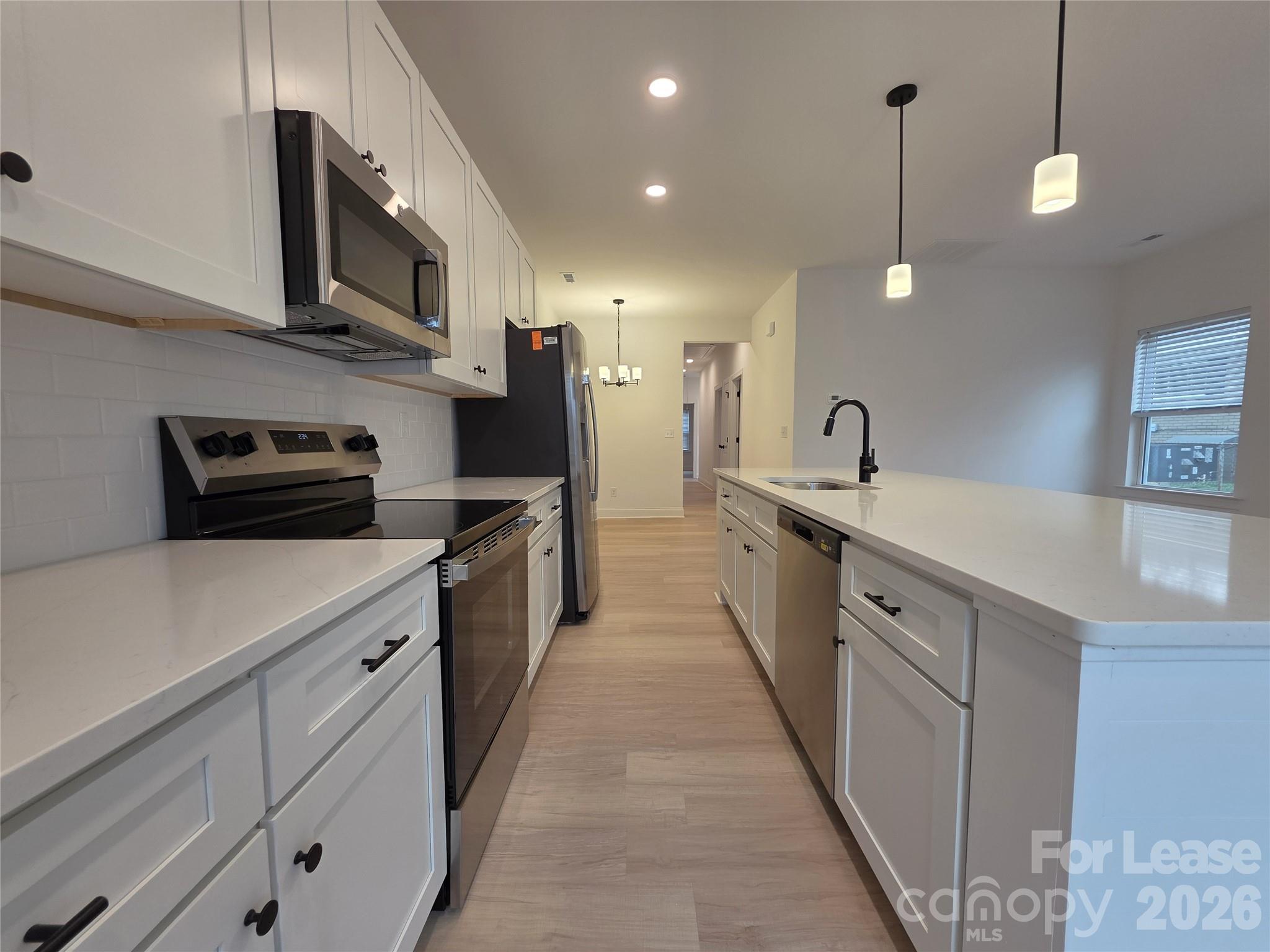 property viewer photo 4