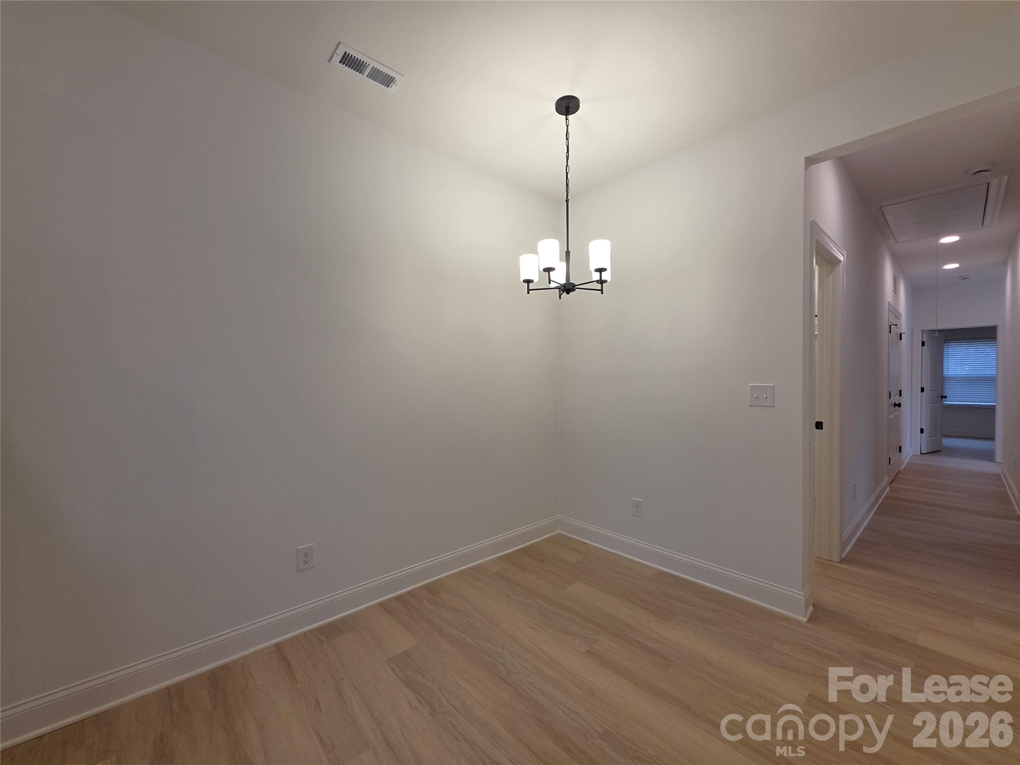 property viewer photo 6