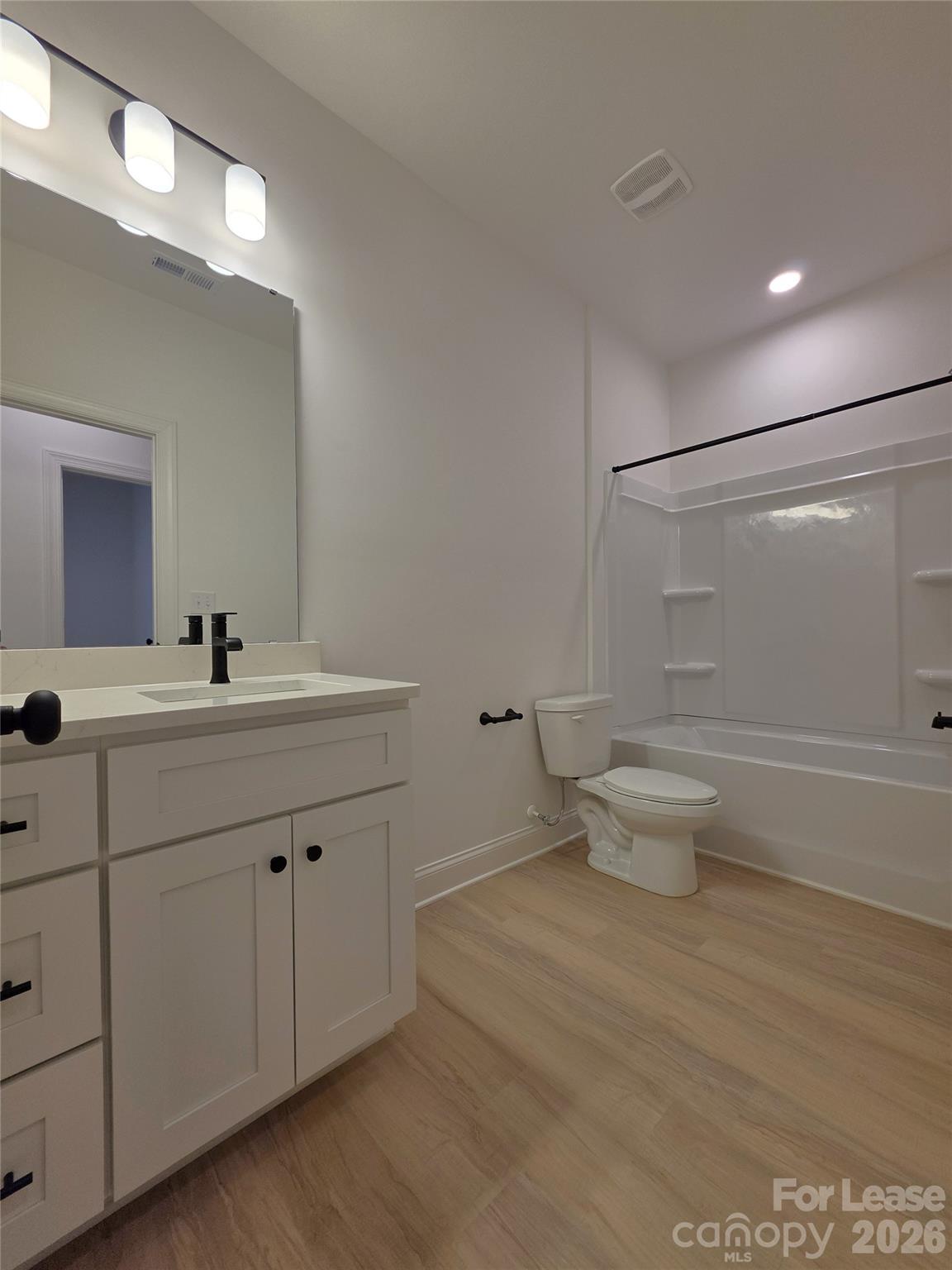 property viewer photo 9