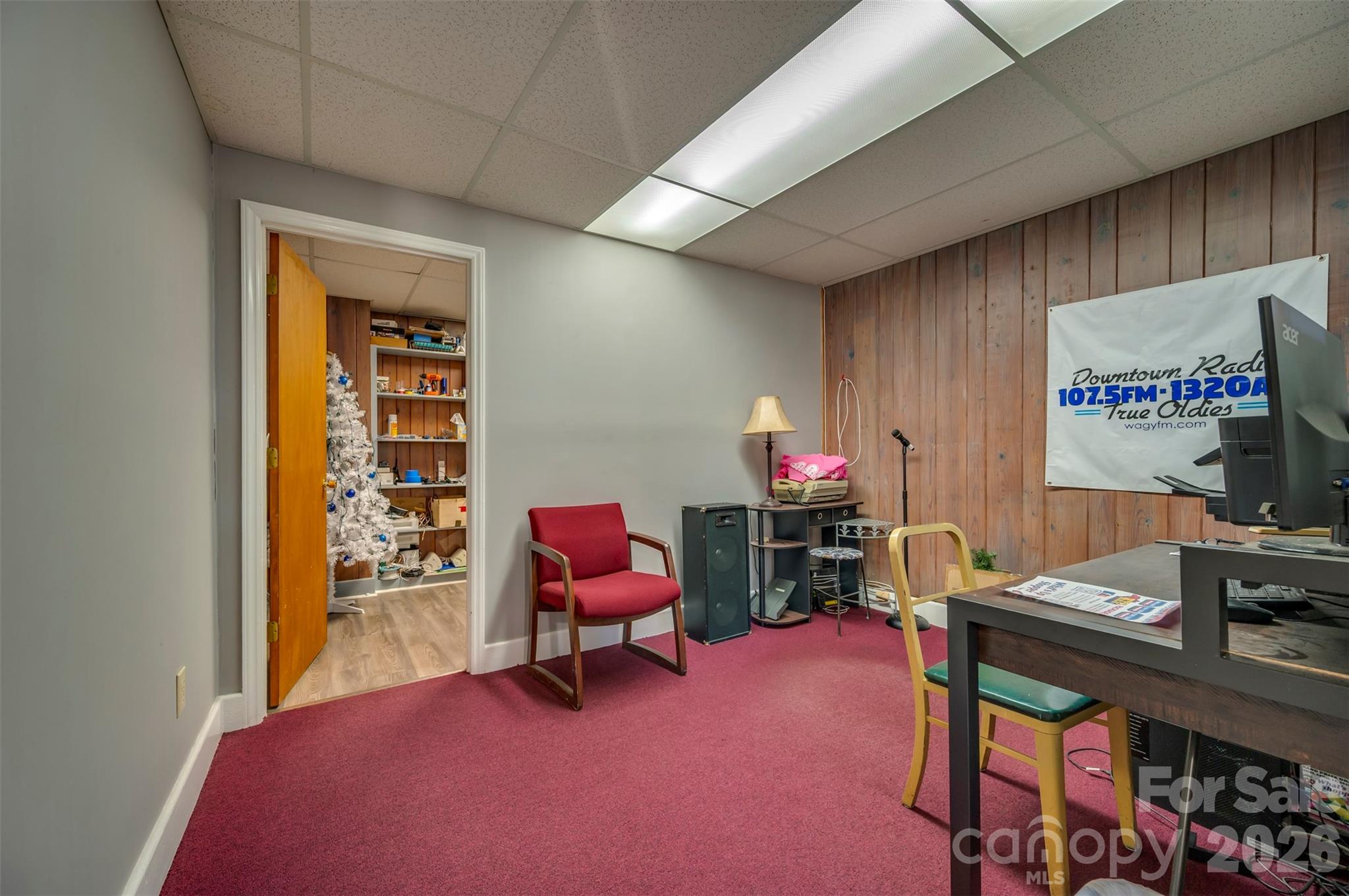 main property photo 12