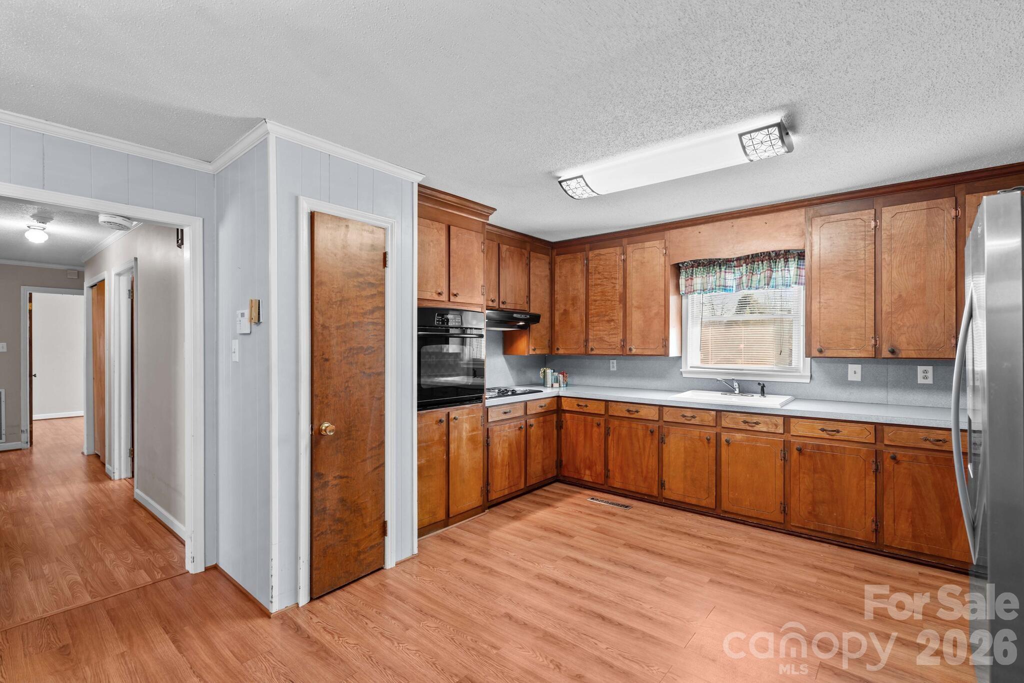property viewer photo 17