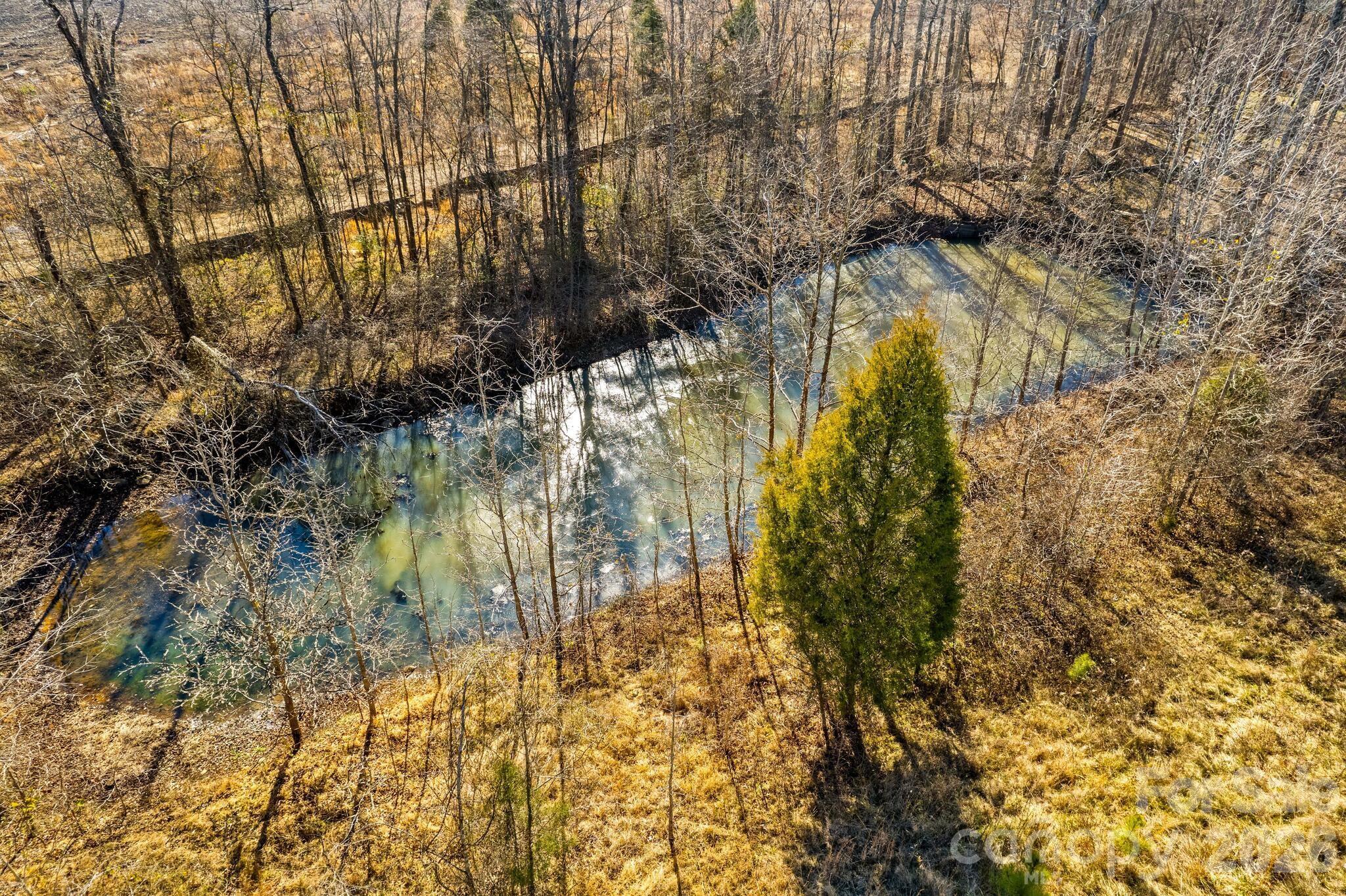 property viewer photo 3