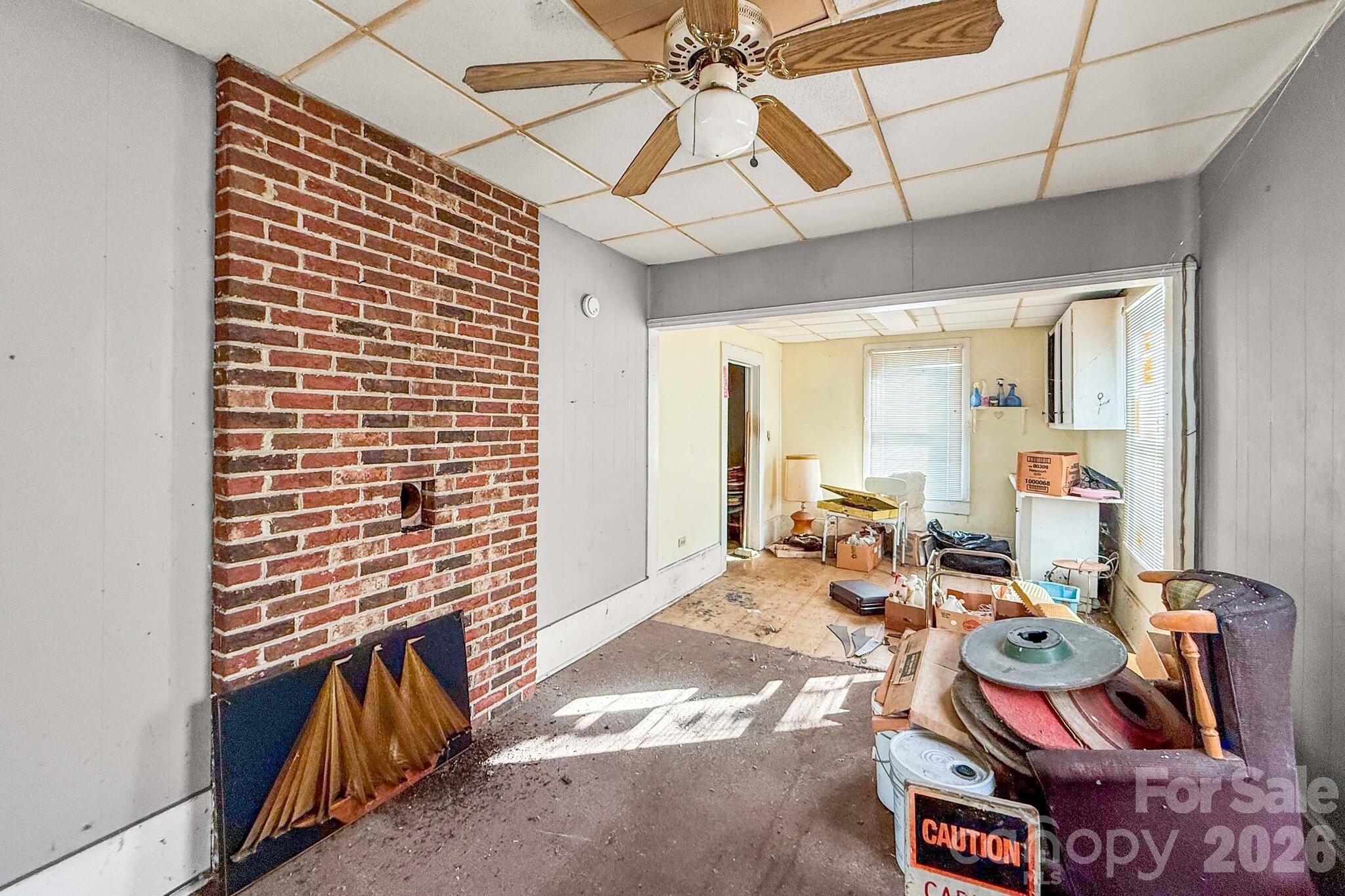 property viewer photo 41
