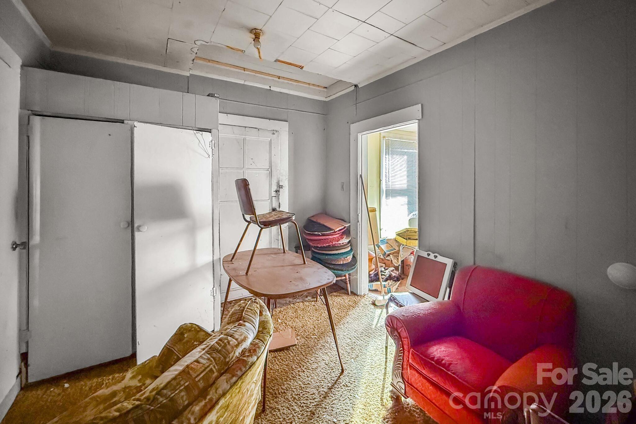 property viewer photo 42