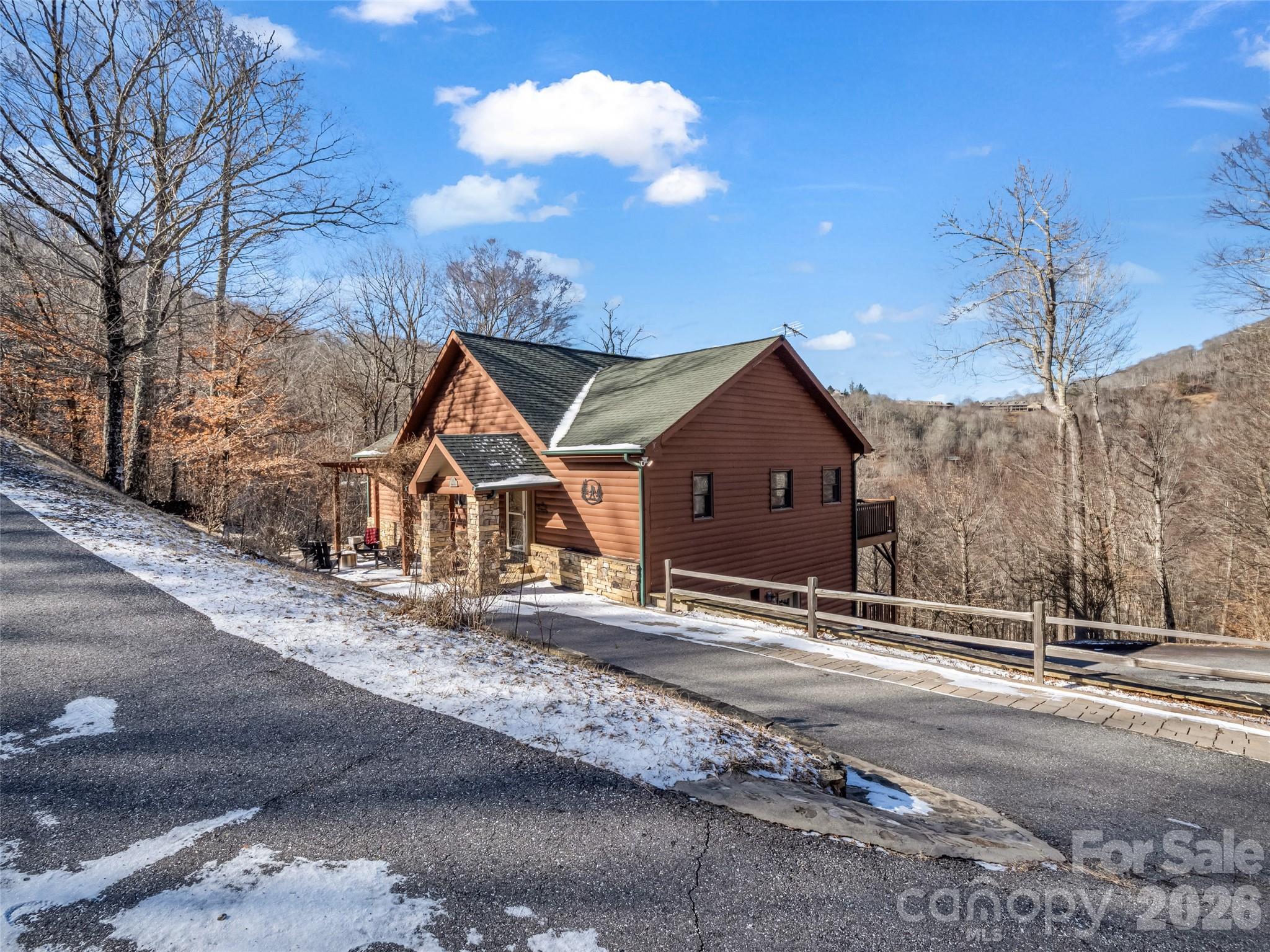 main property photo 4