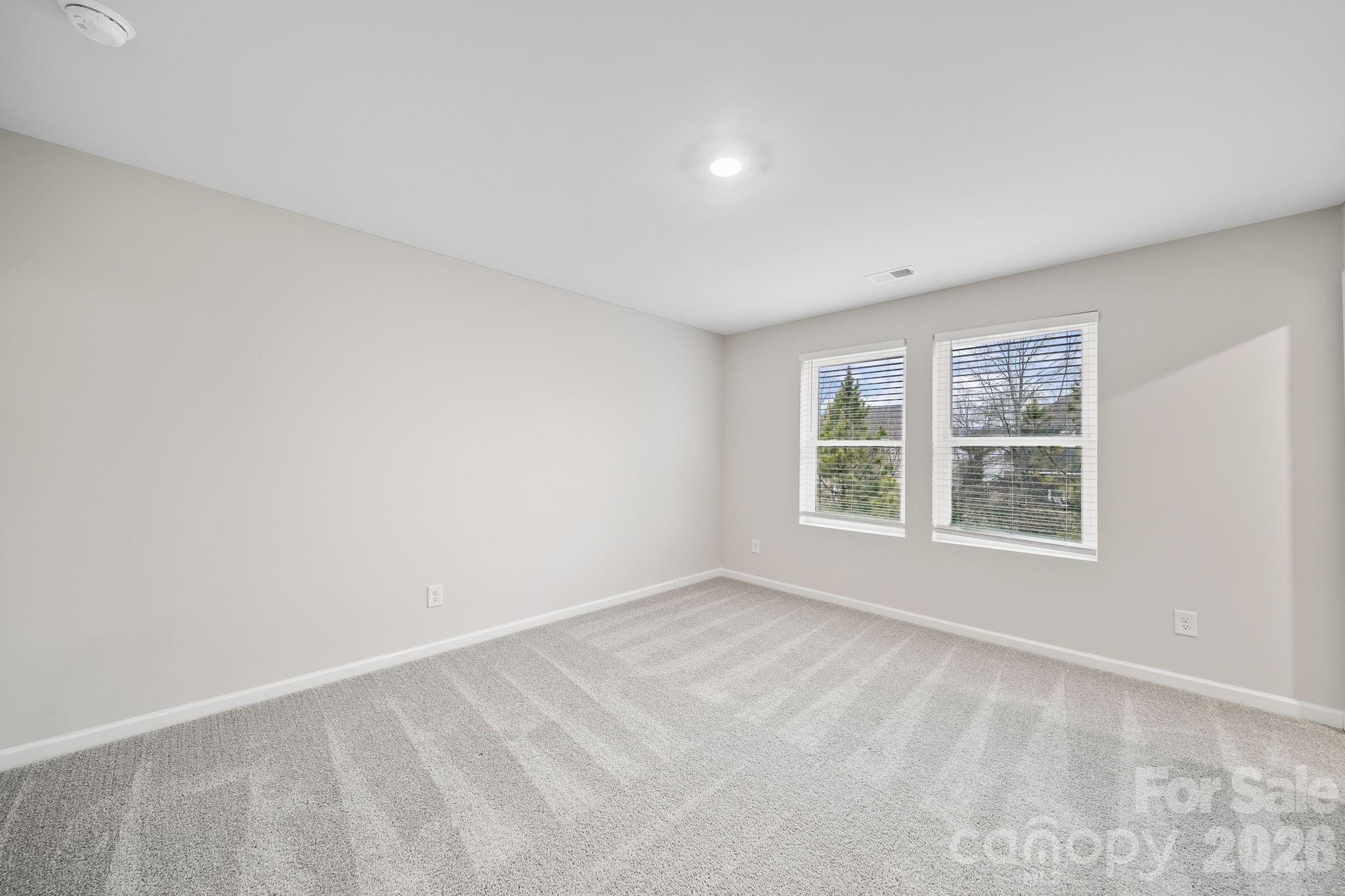 property viewer photo 28