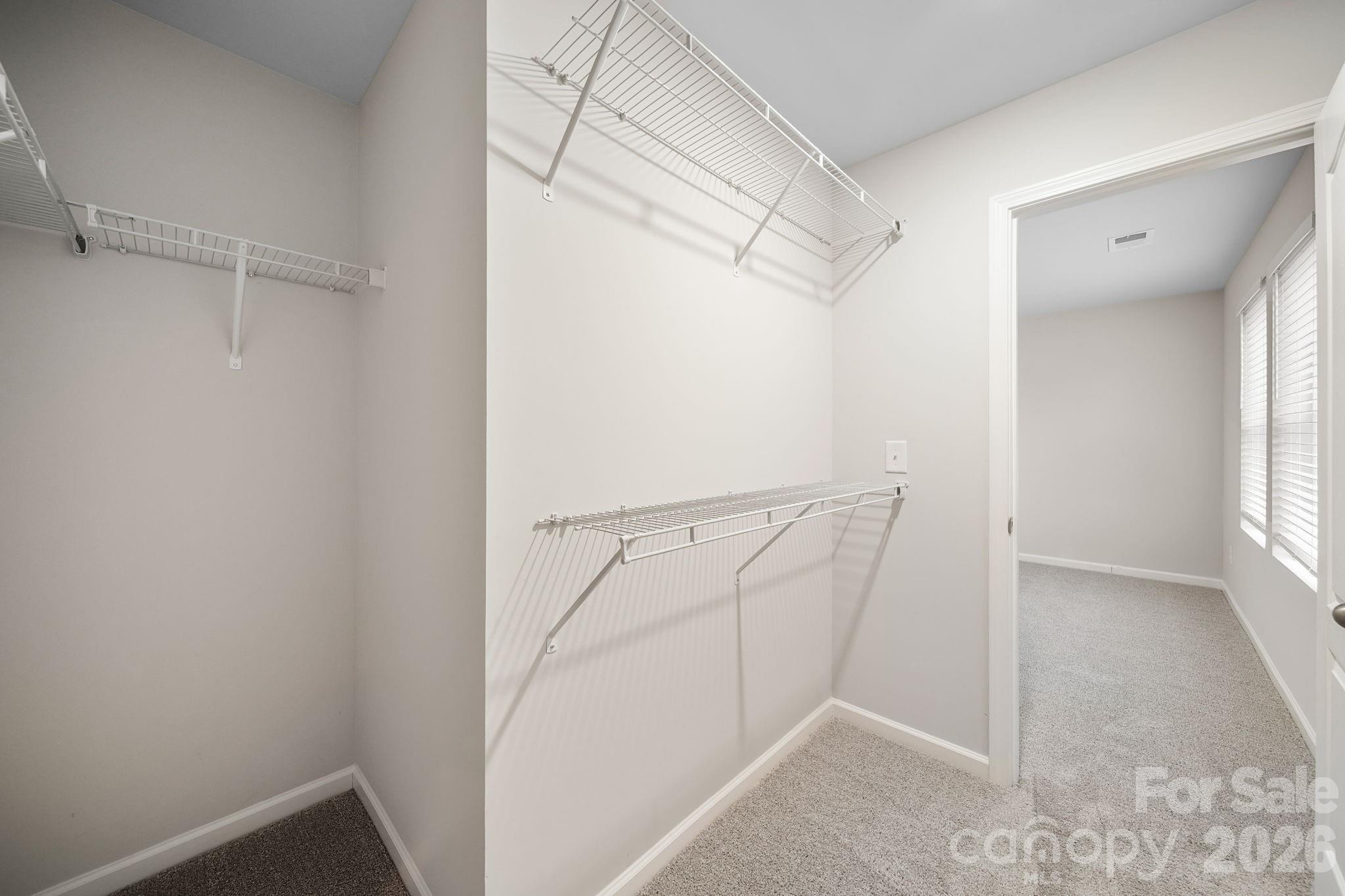 property viewer photo 30