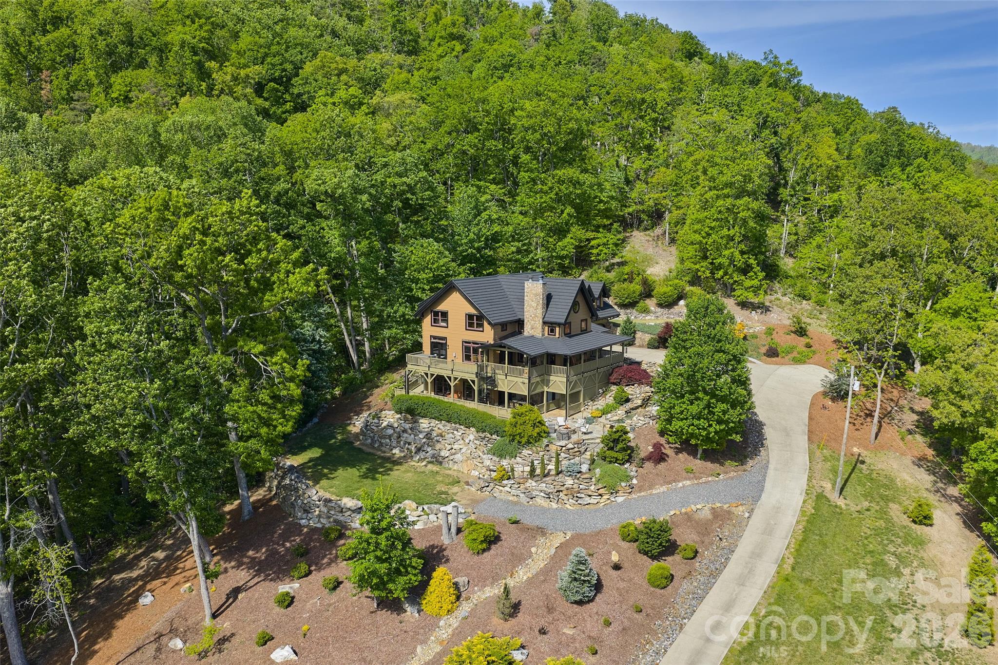 main property photo 45