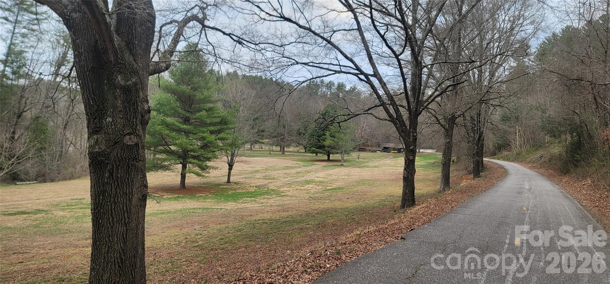 main property photo 31