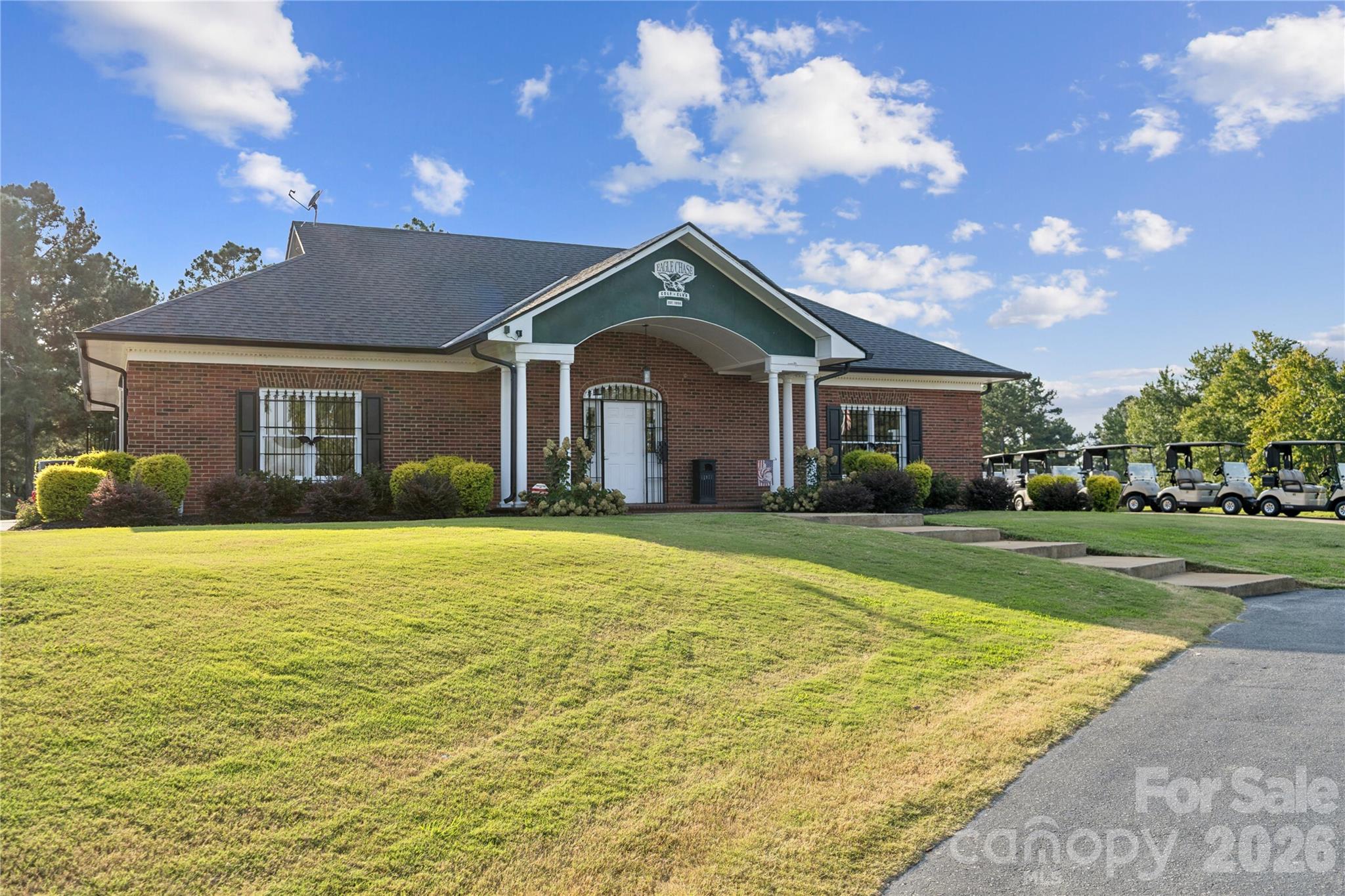 main property photo 41