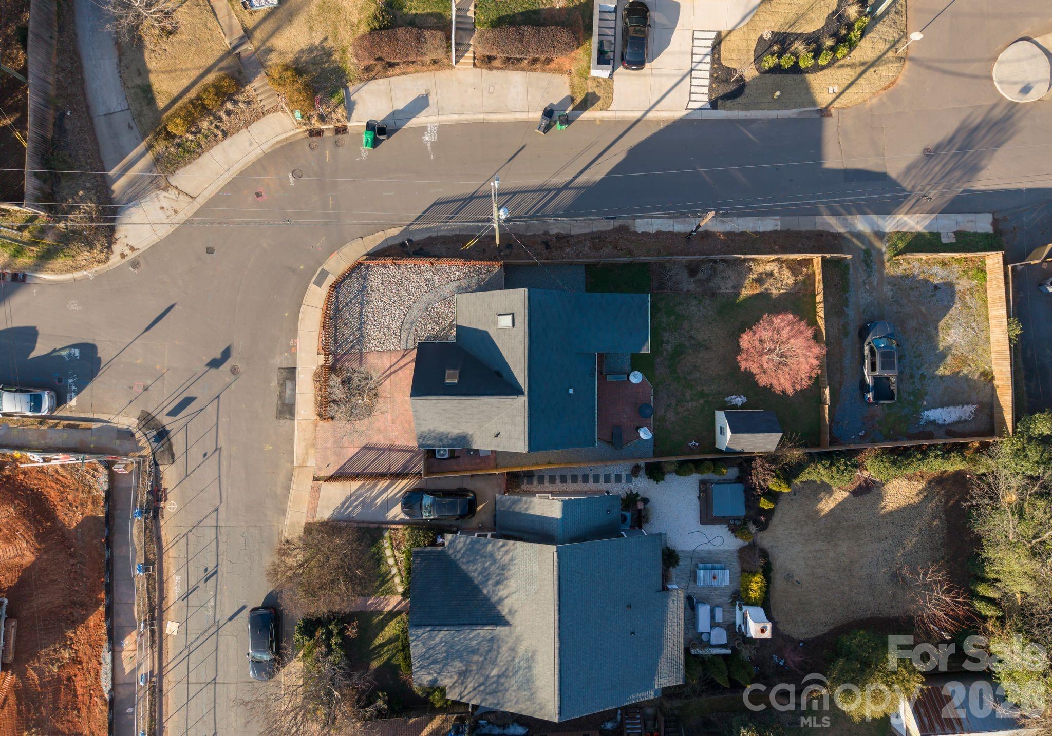 main property photo 21