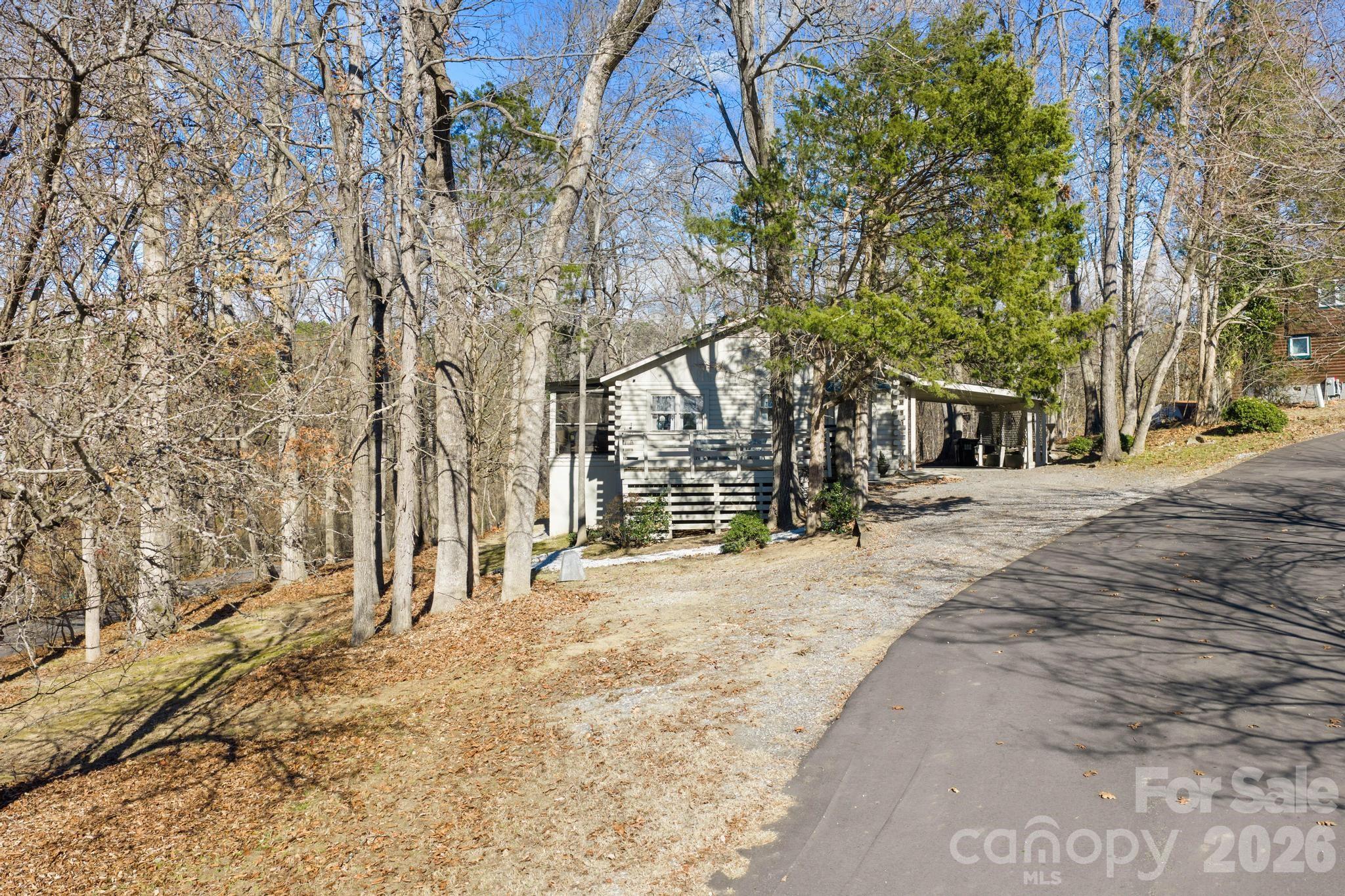 main property photo 45