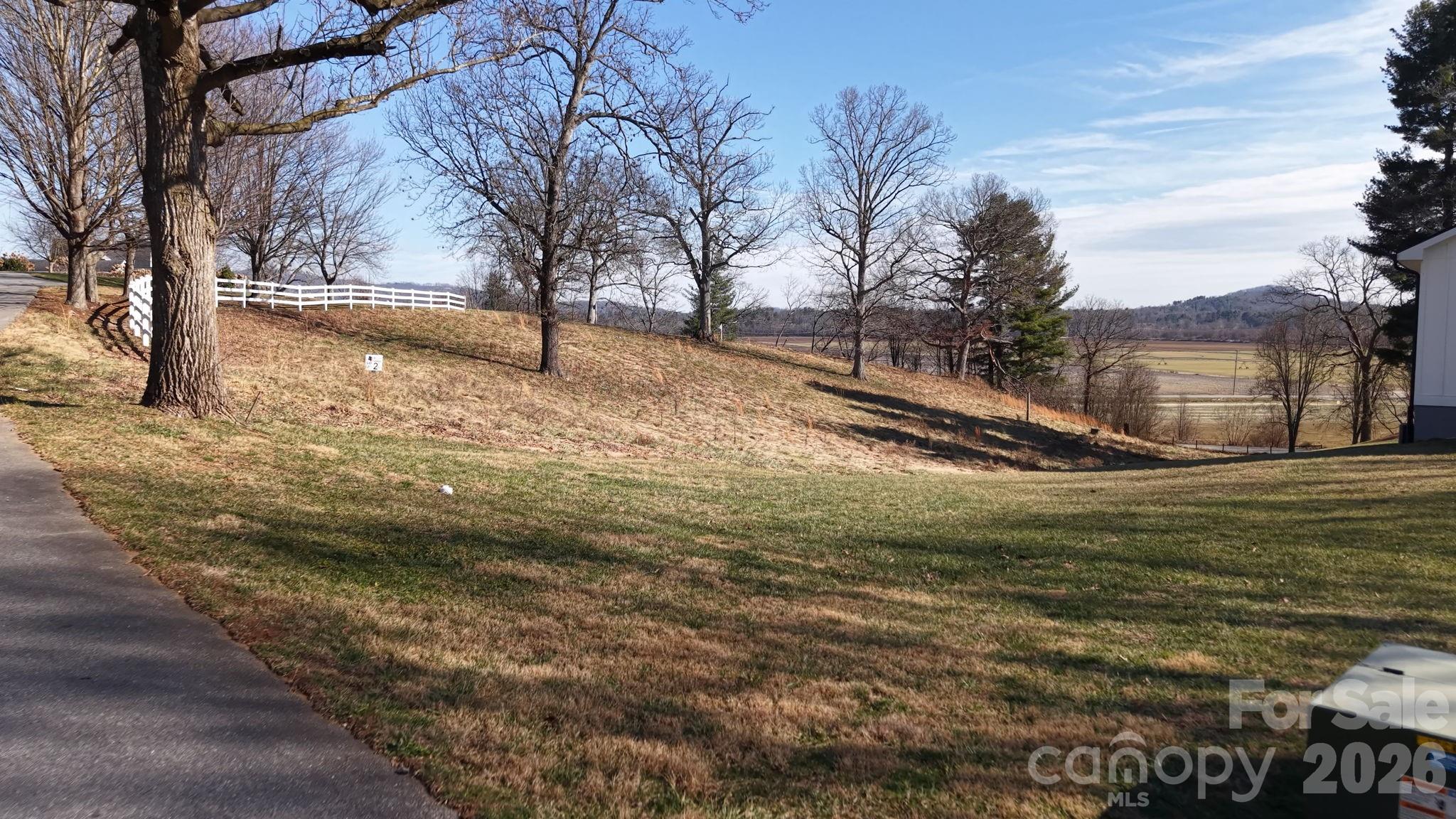 main property photo 8