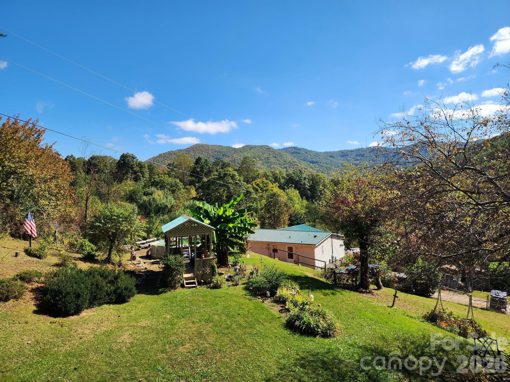 main property photo 10