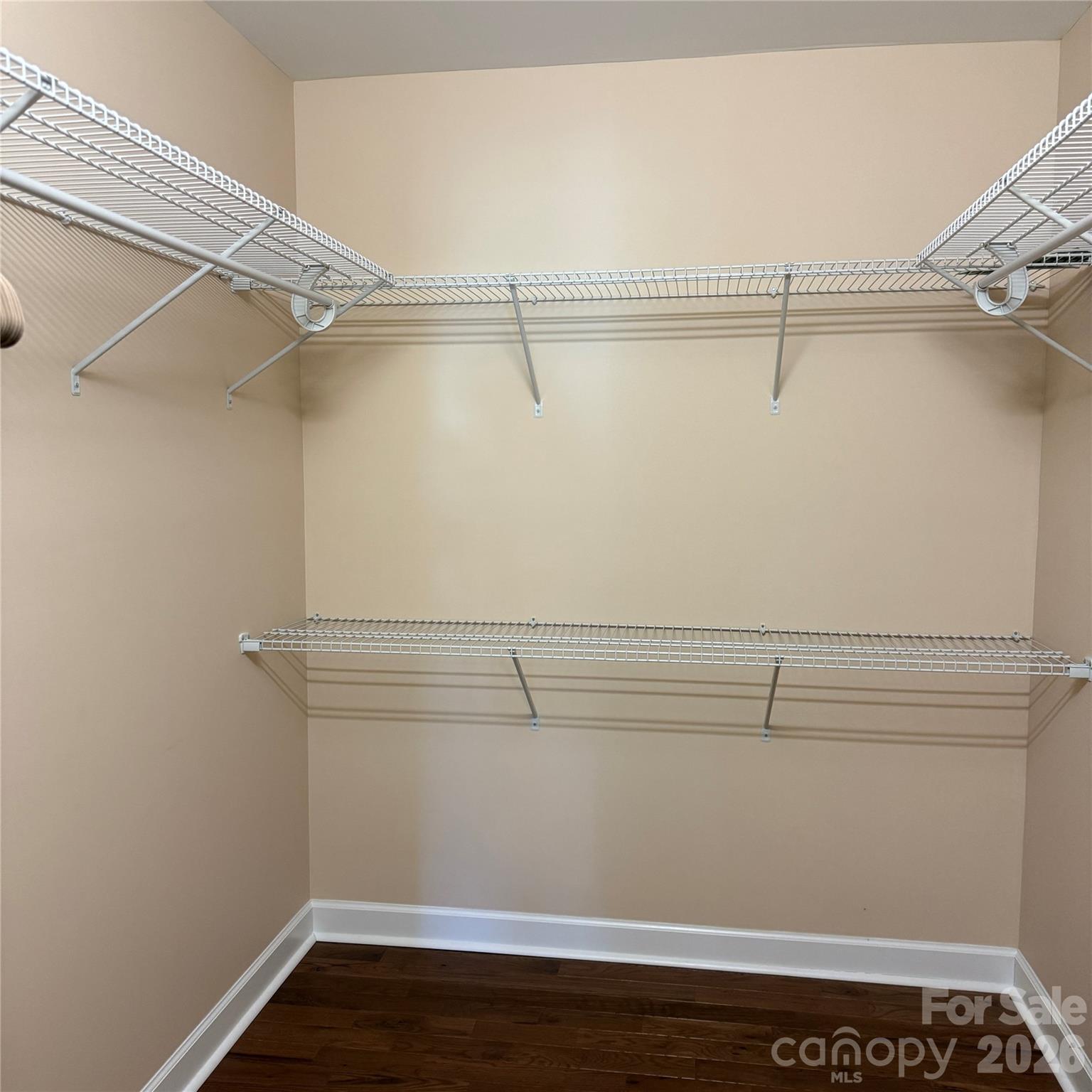 property viewer photo 14