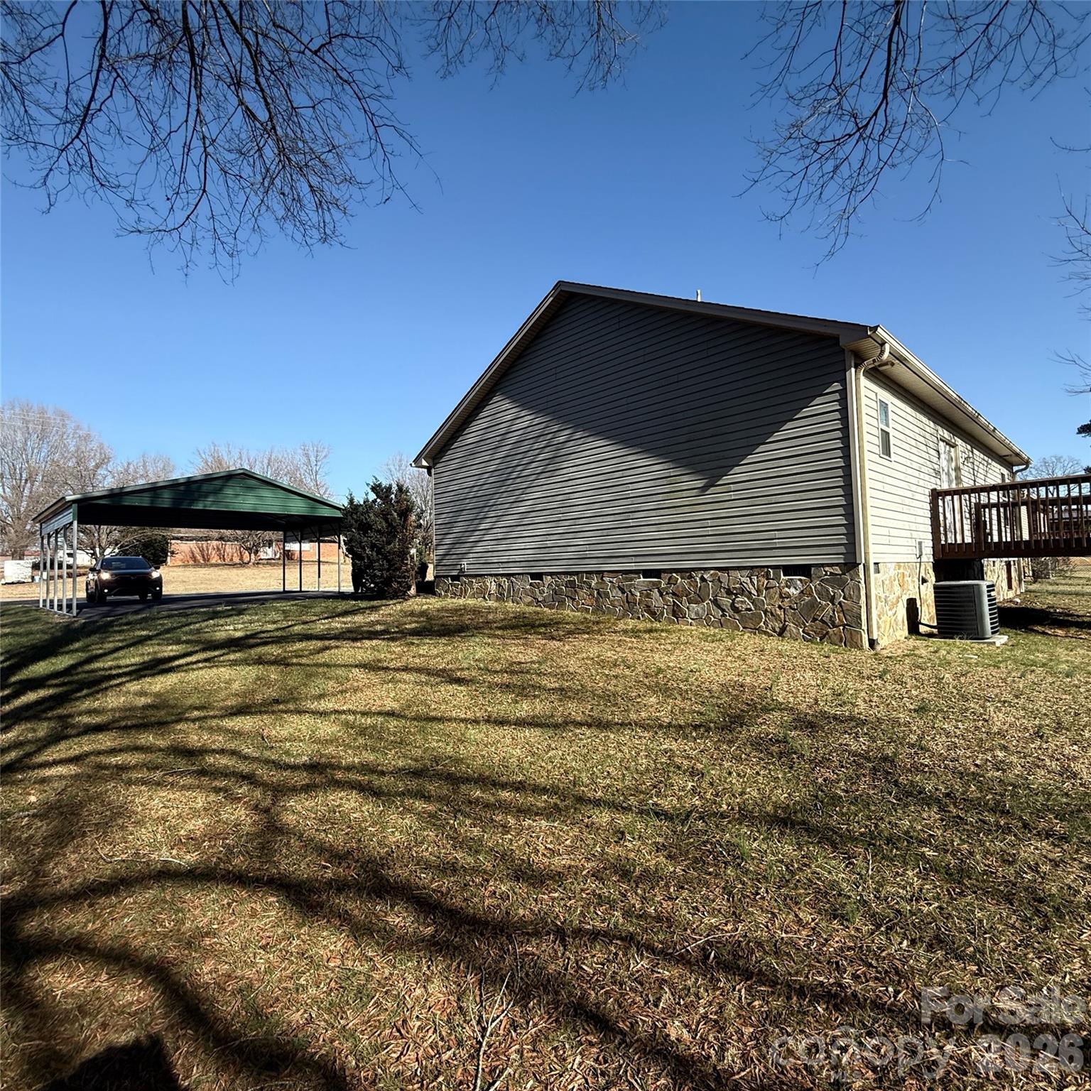 property viewer photo 24