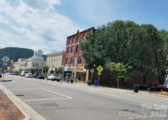 main property photo 23