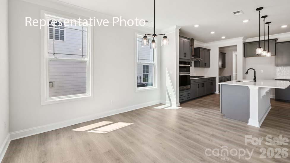 property viewer photo 10