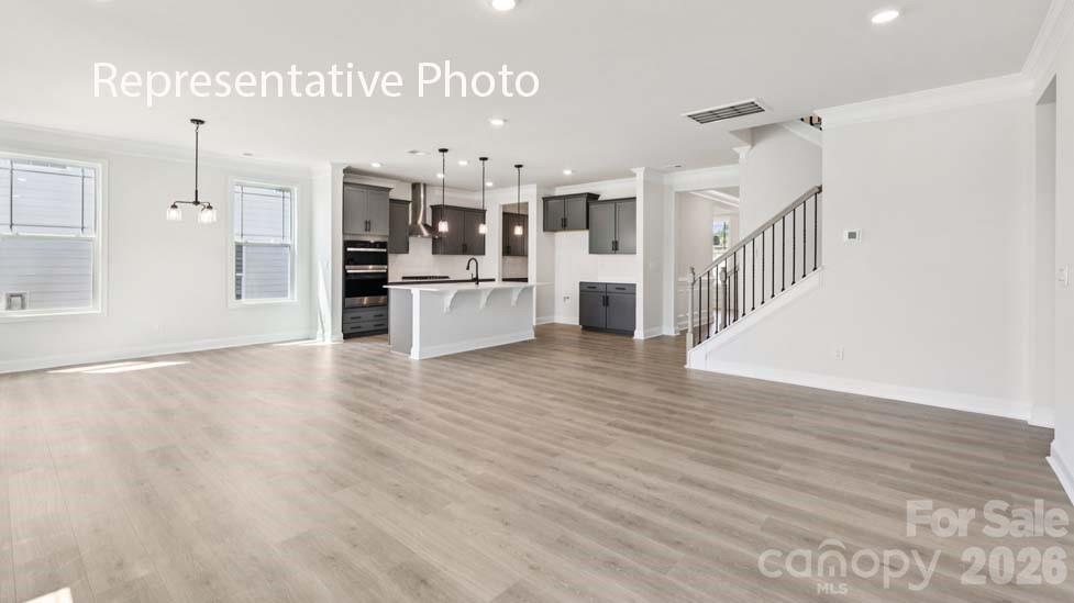 property viewer photo 8