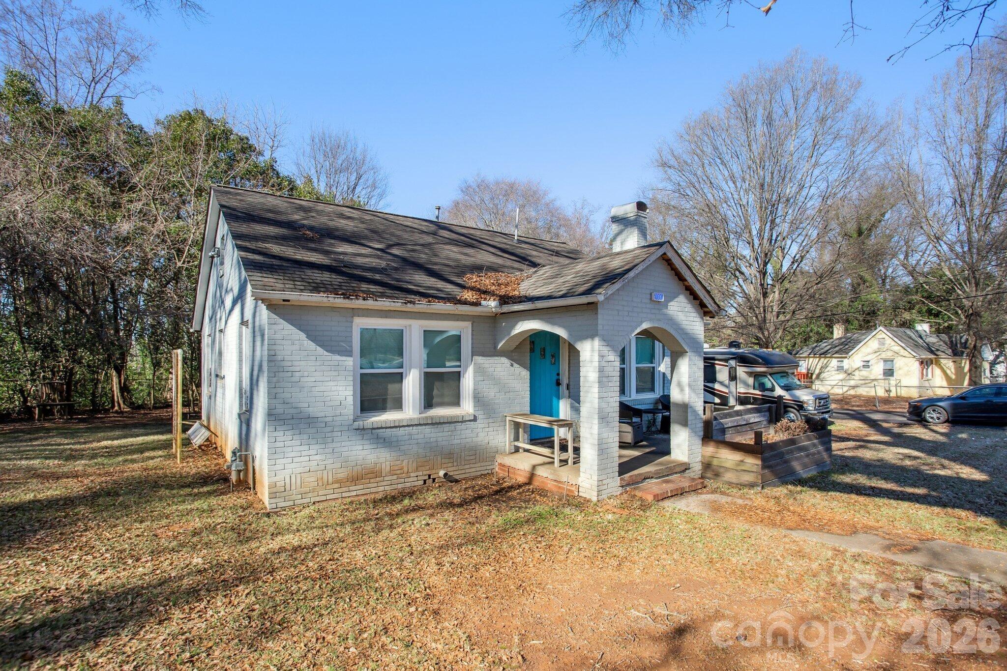 main property photo 45